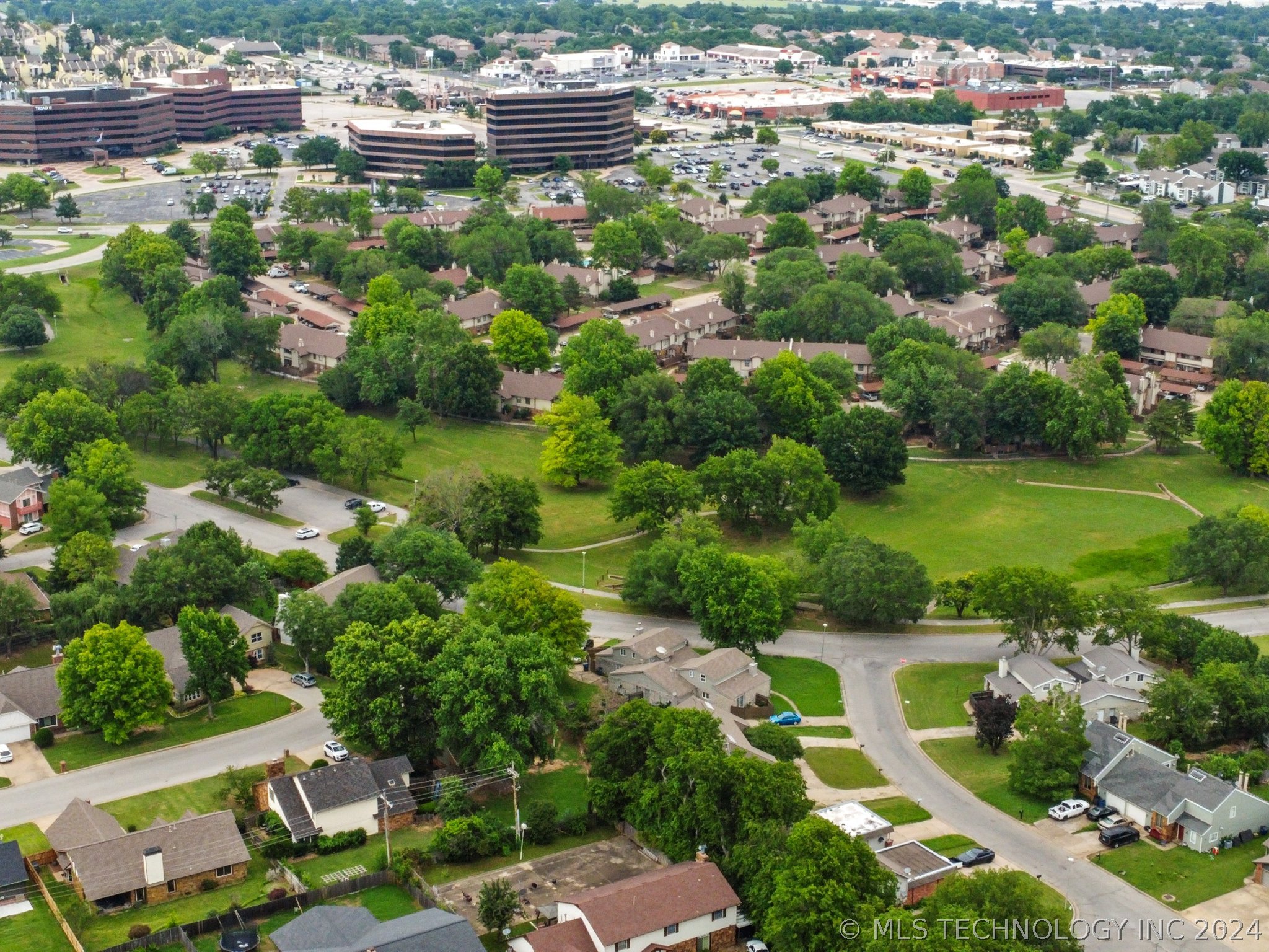 6950 S 77th East Avenue