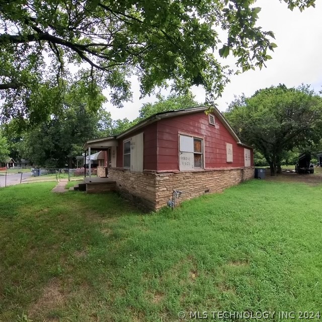 1541 N Xanthus Avenue