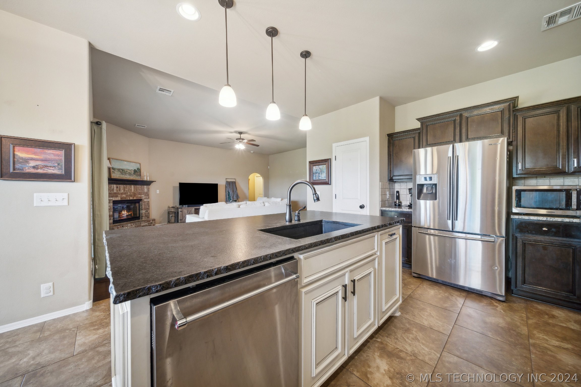 2119 E 132nd Street S