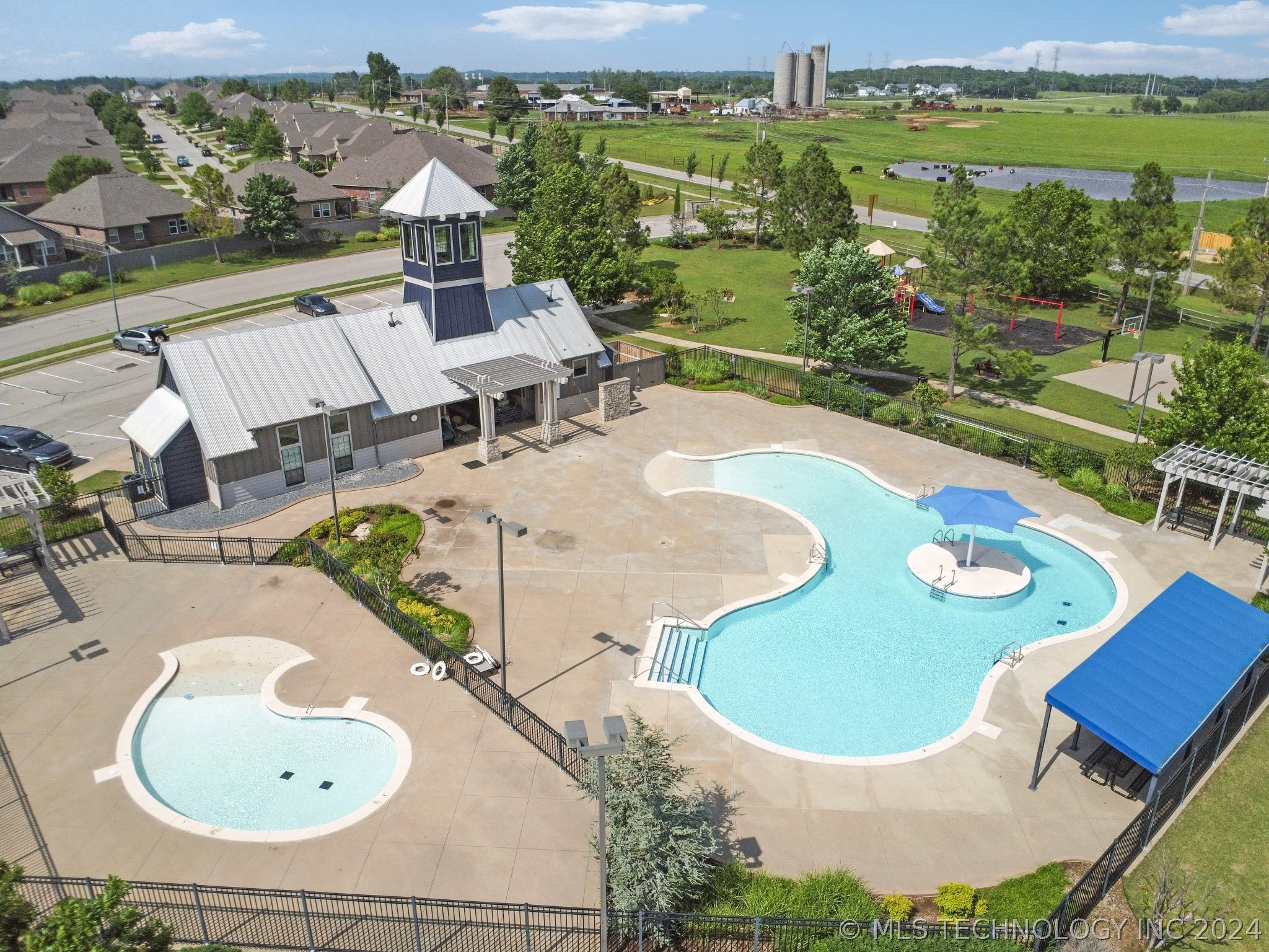 2119 E 132nd Street S