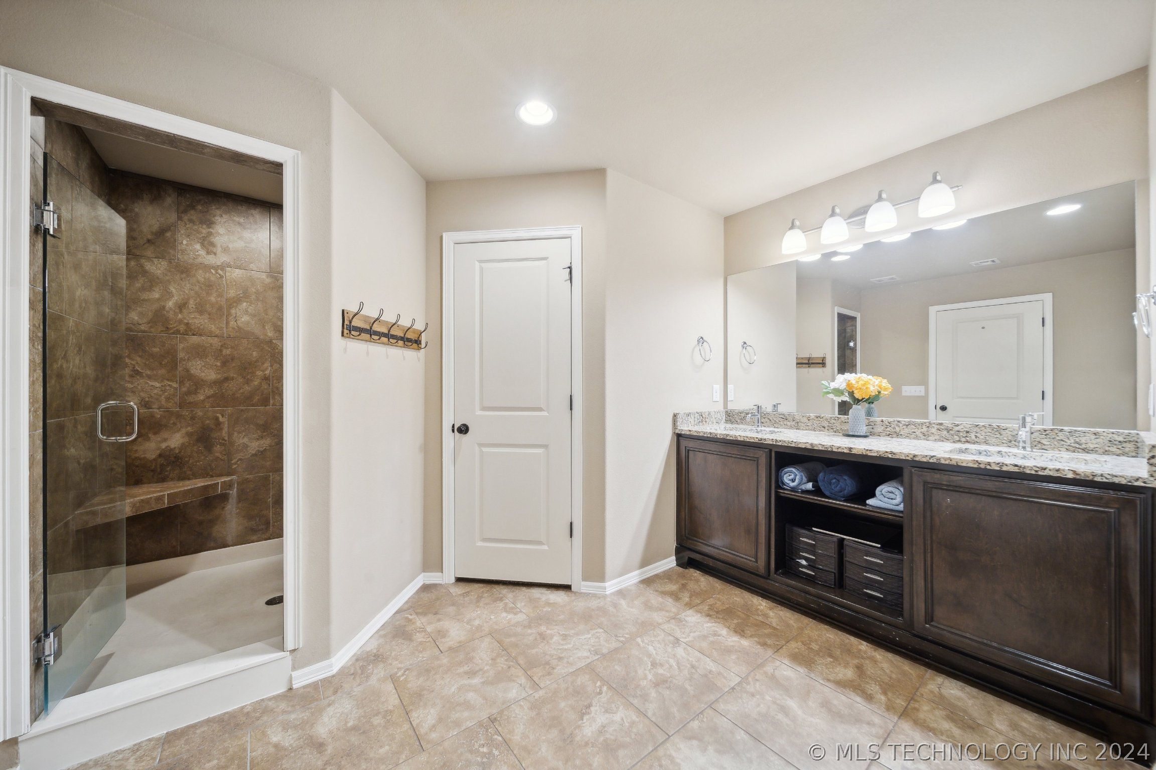 2119 E 132nd Street S