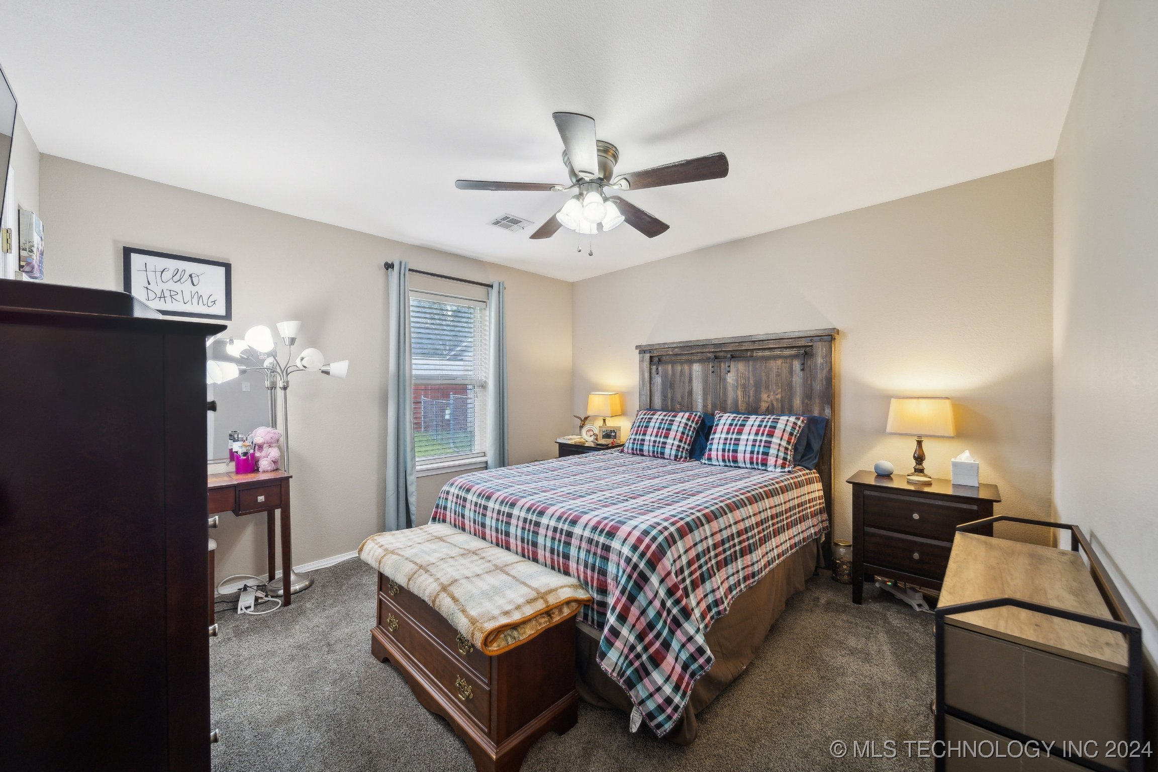 719 E Glenpool Boulevard