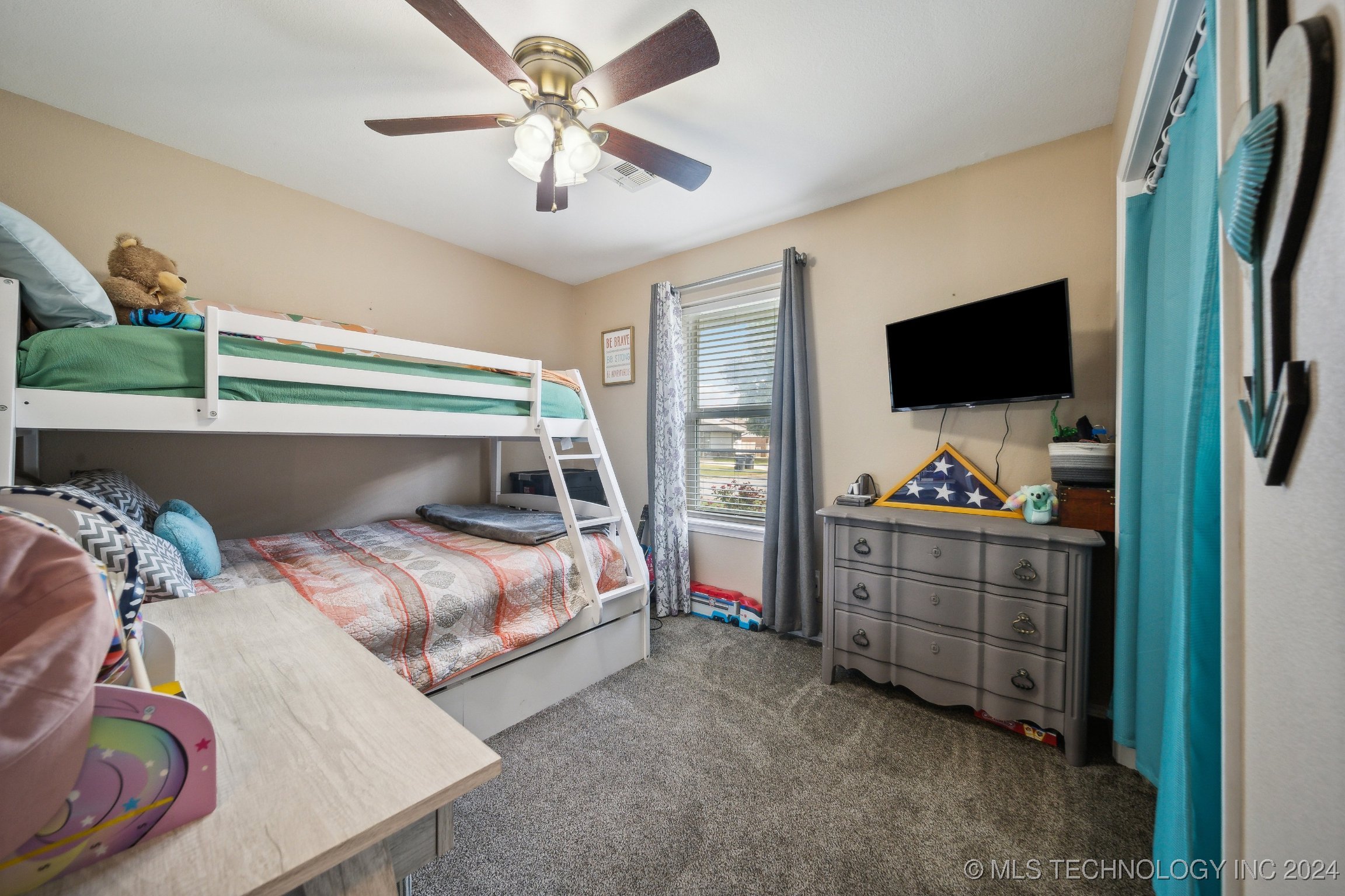 719 E Glenpool Boulevard