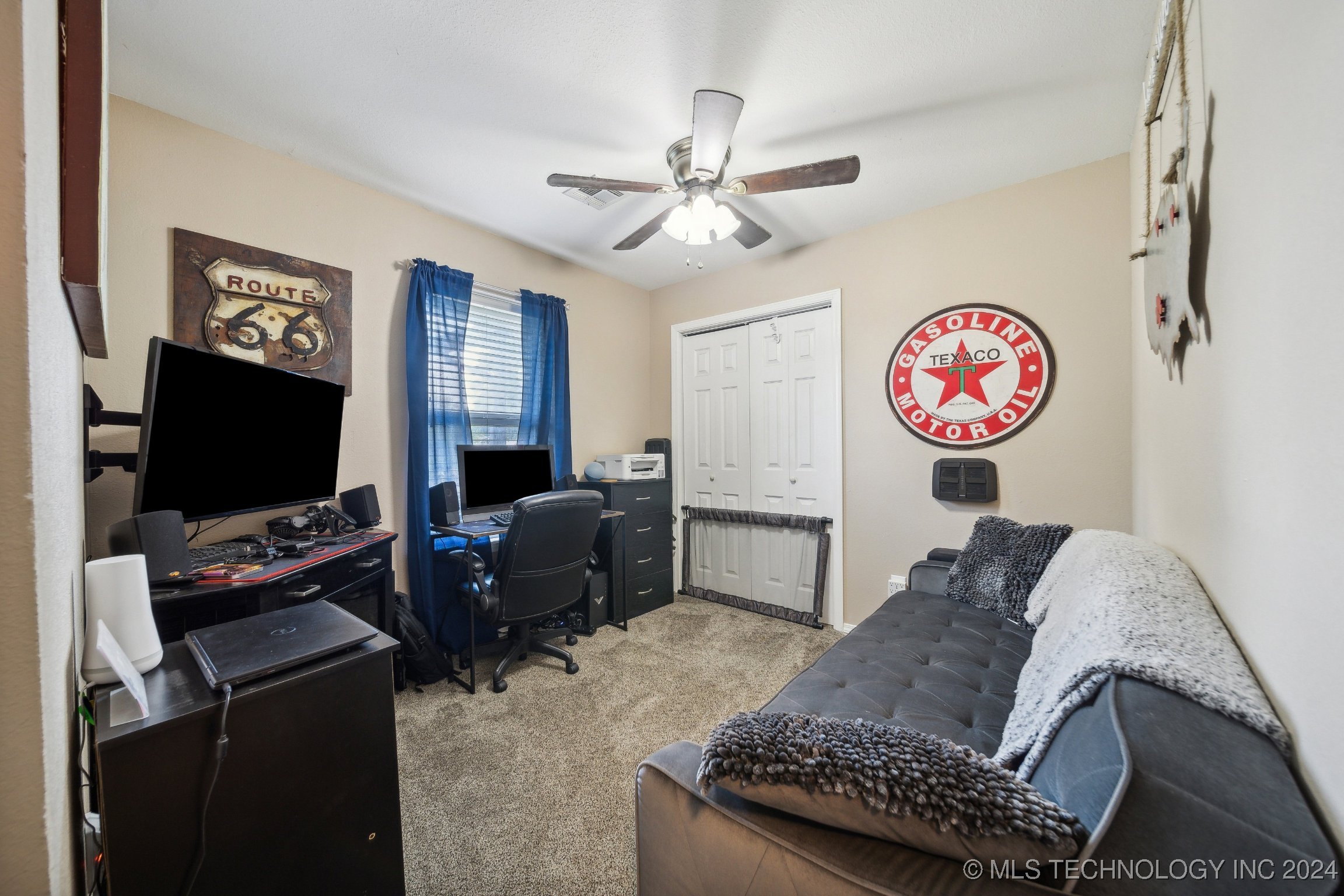 719 E Glenpool Boulevard