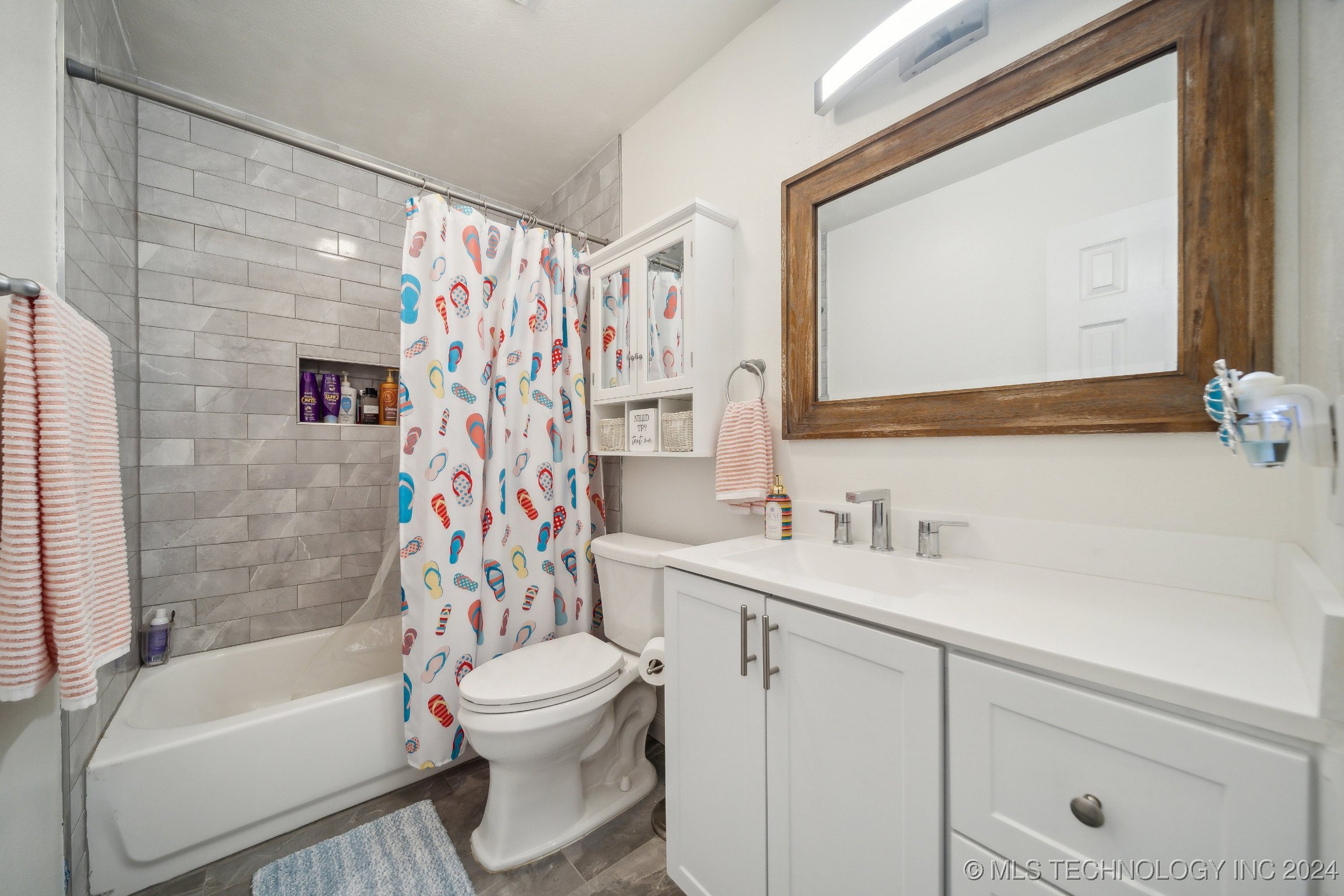 719 E Glenpool Boulevard