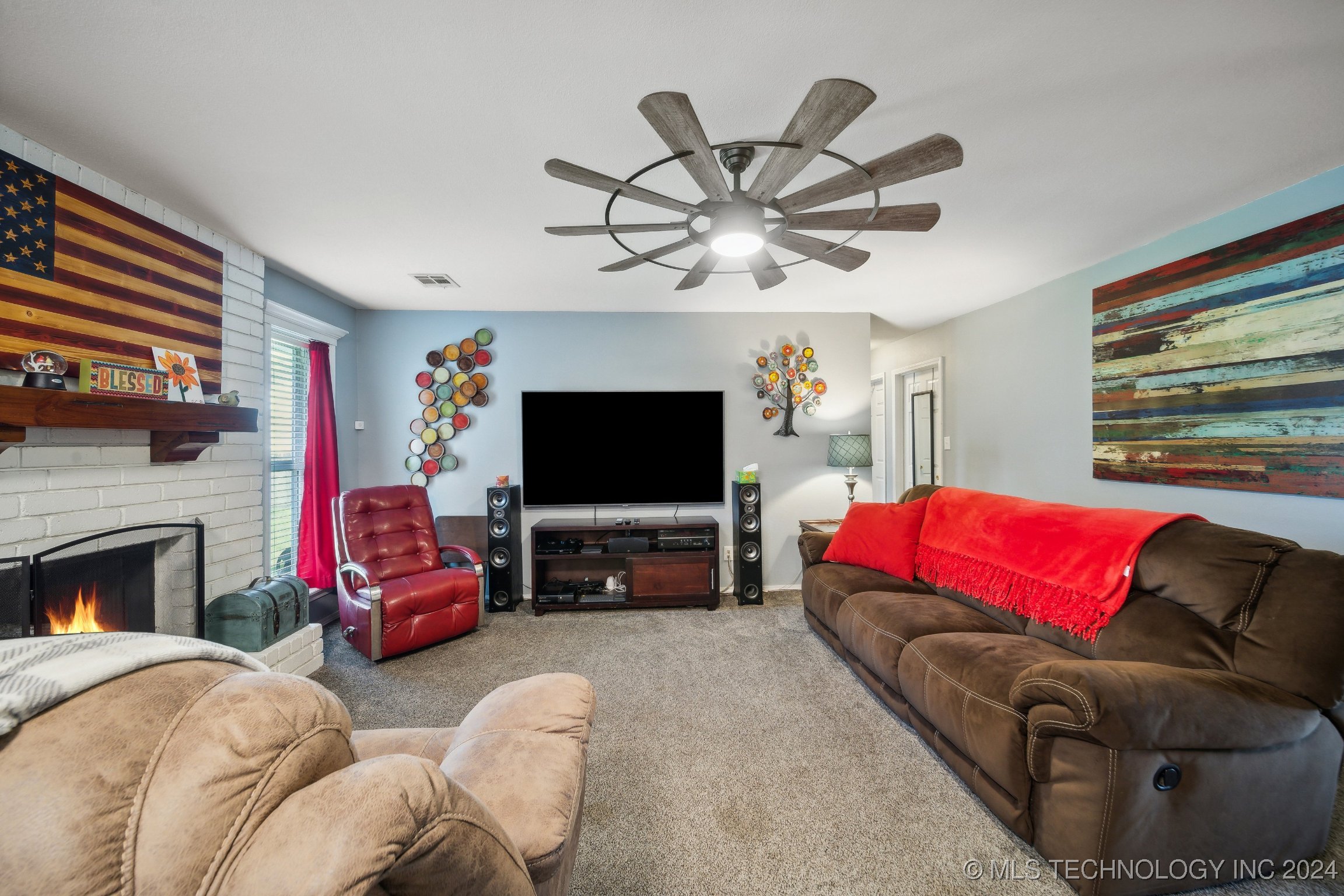 719 E Glenpool Boulevard