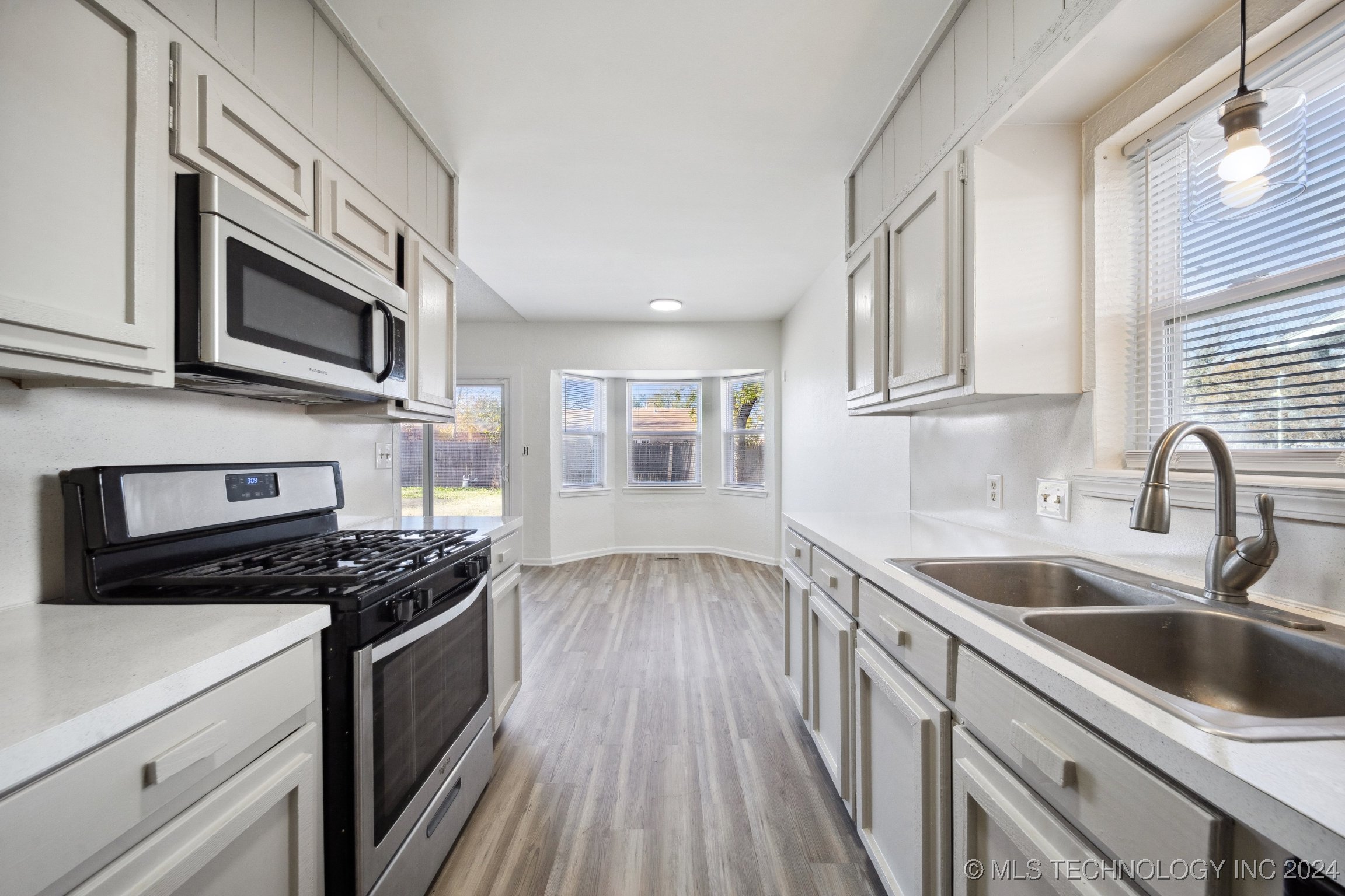 1316 S 123rd East Place