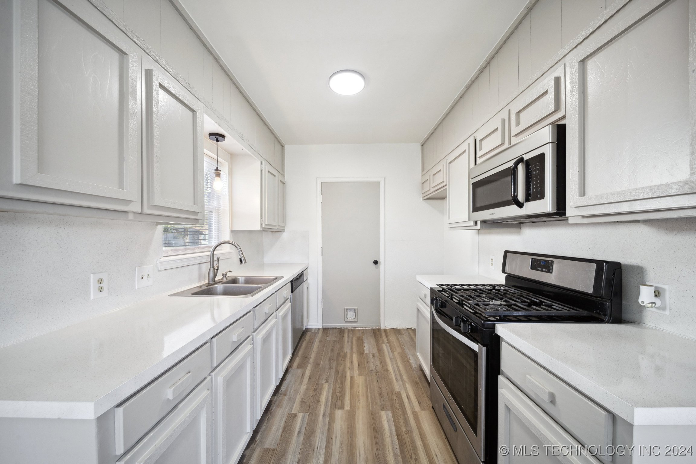 1316 S 123rd East Place