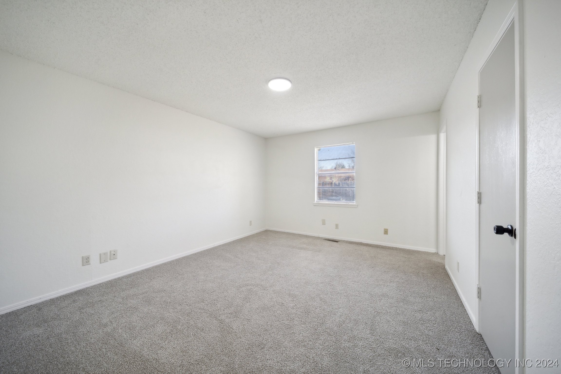 1316 S 123rd East Place