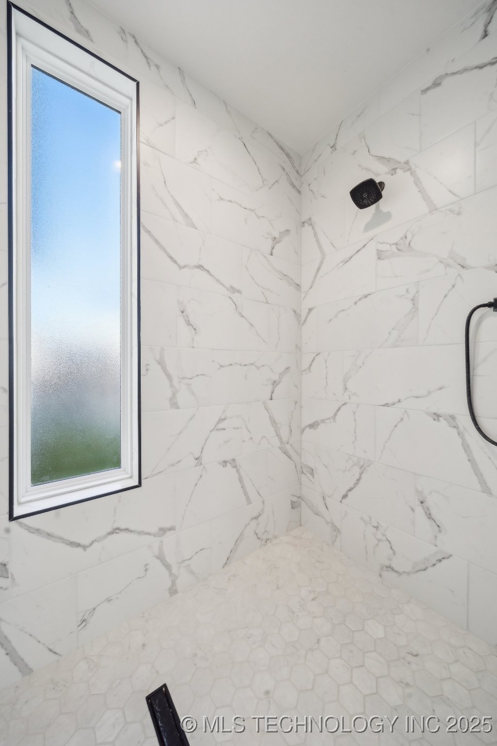 4622 S Retana Avenue