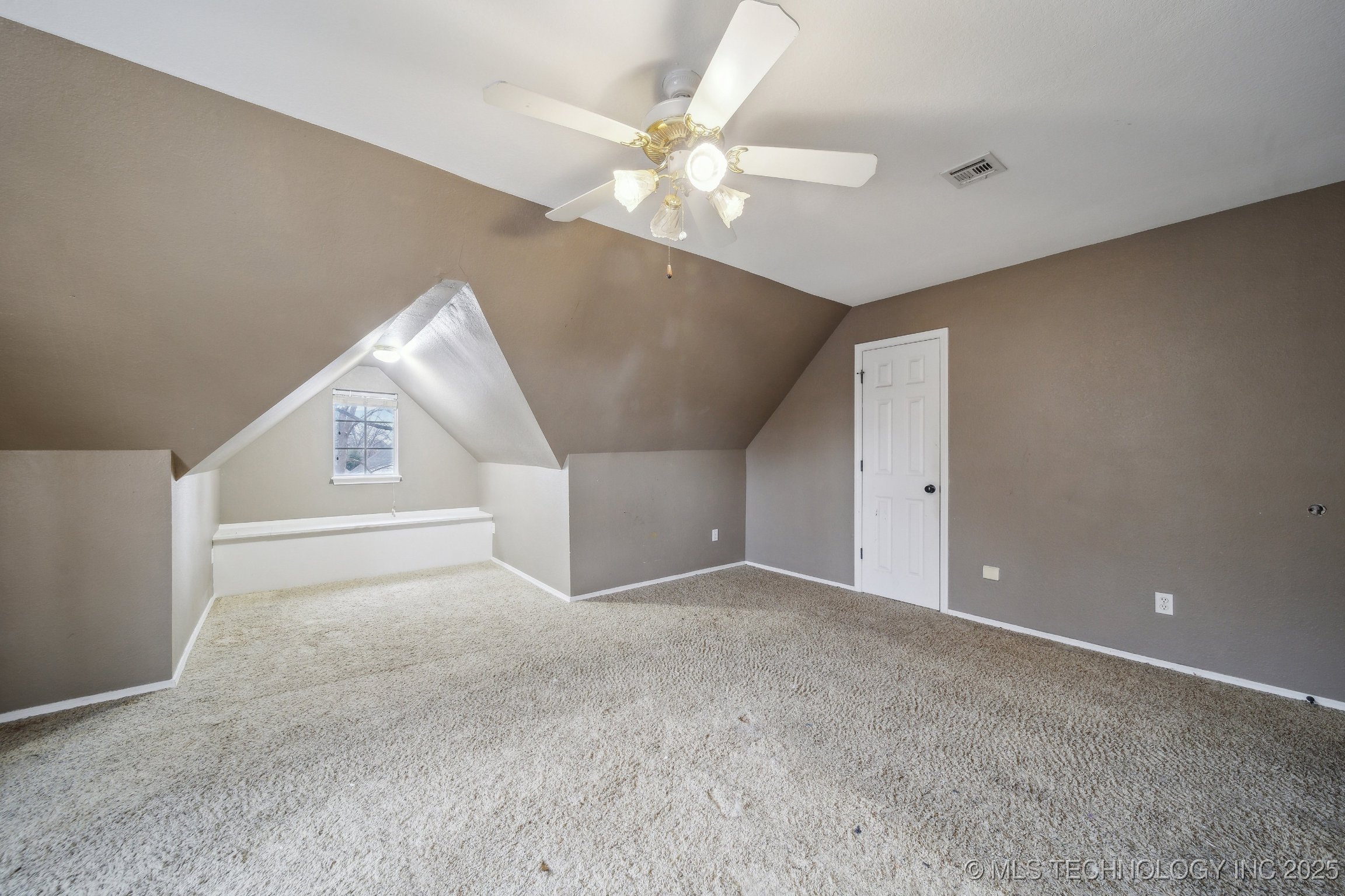 11605 S 67th East Avenue