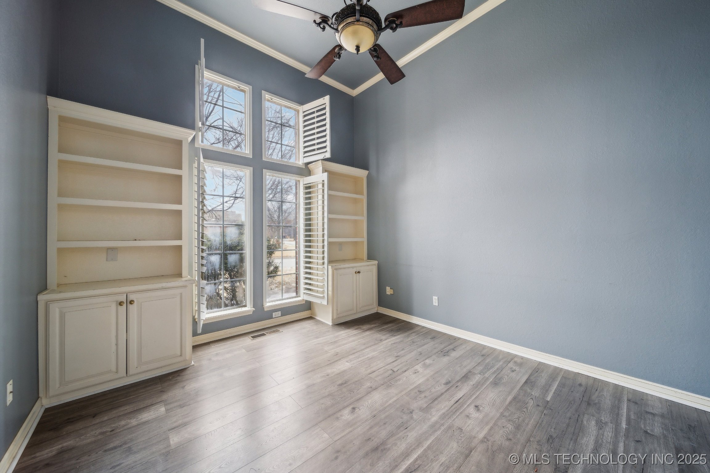 11605 S 67th East Avenue