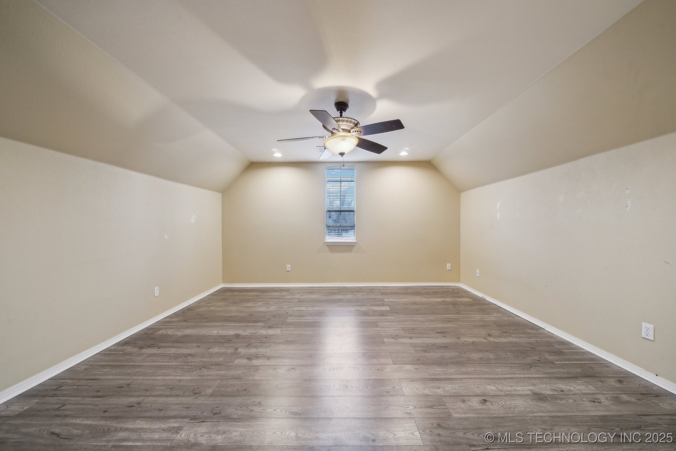 11605 S 67th East Avenue