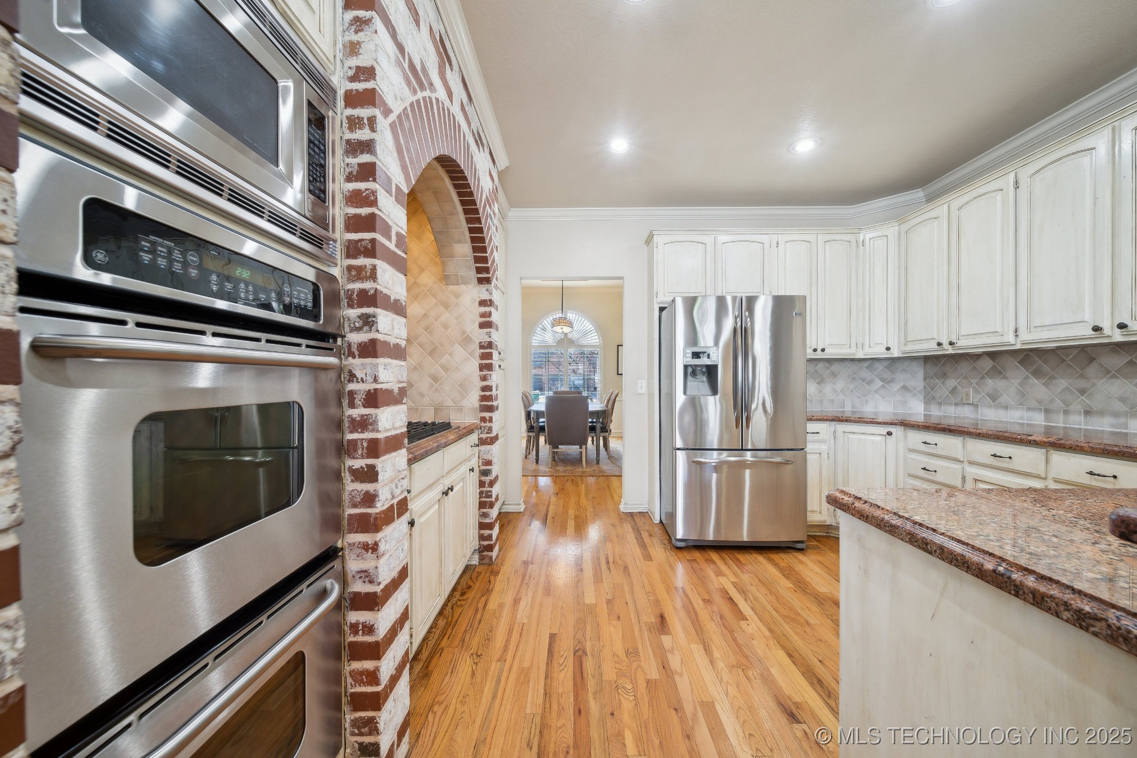 11539 S 68th East Avenue