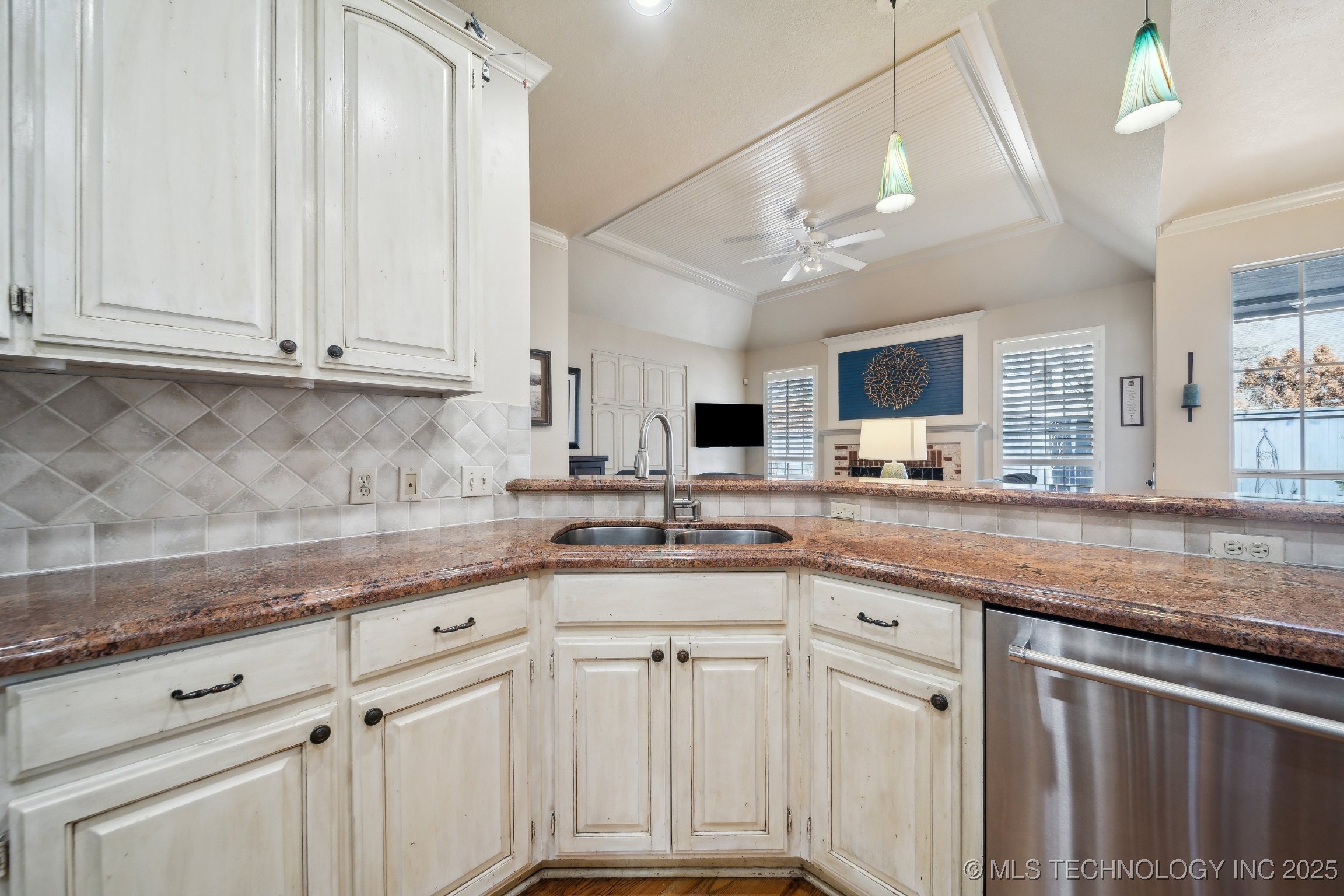 11539 S 68th East Avenue