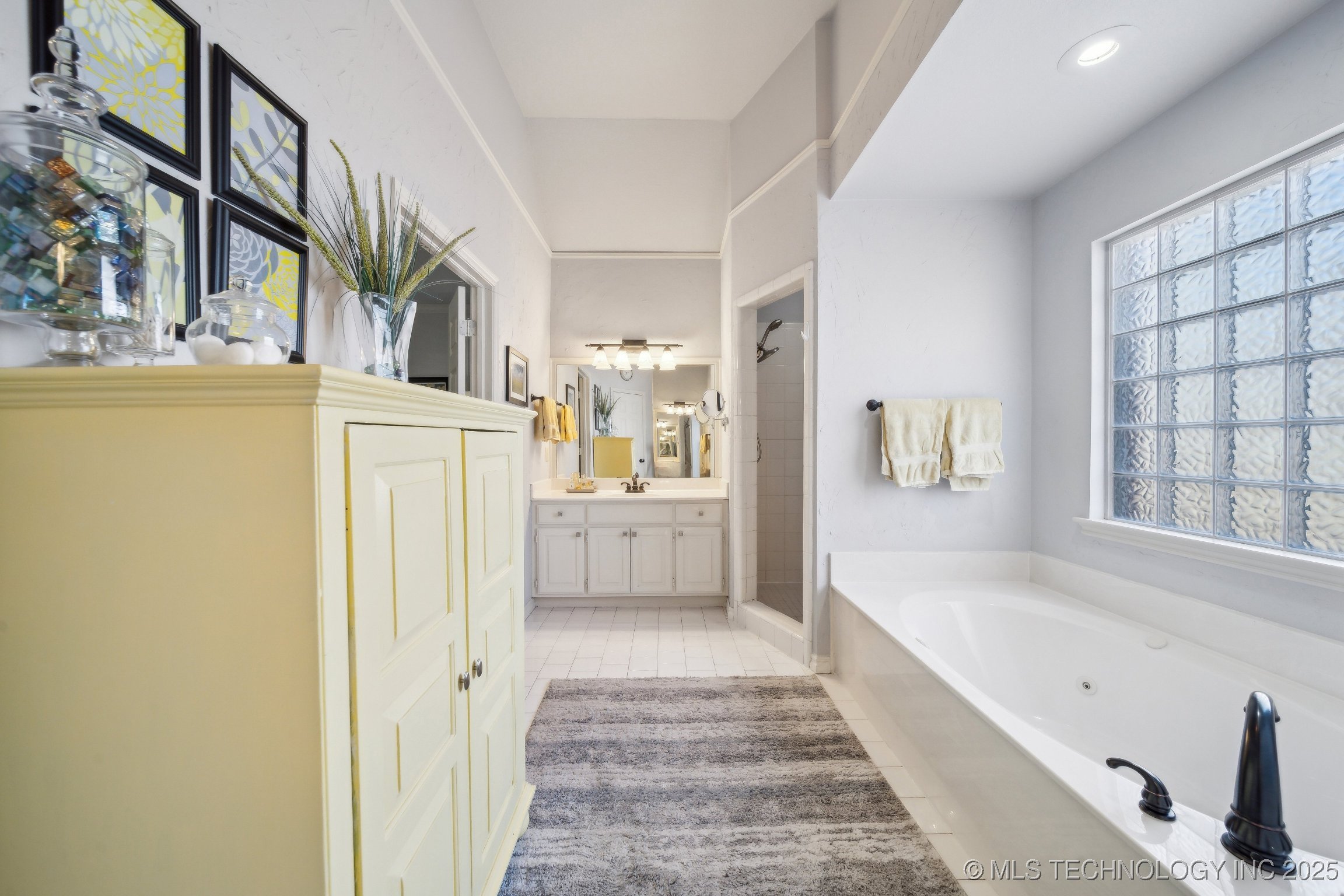 11539 S 68th East Avenue