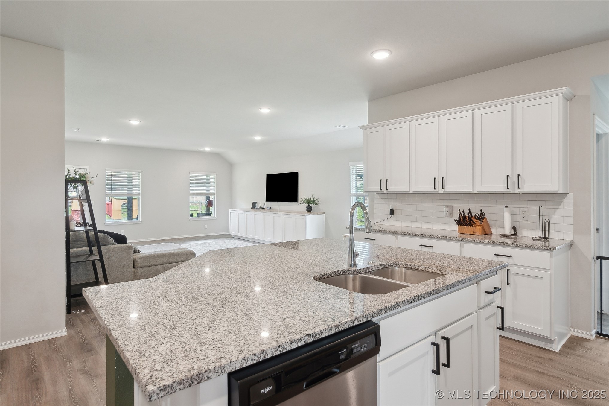 11340 S 282nd East Avenue