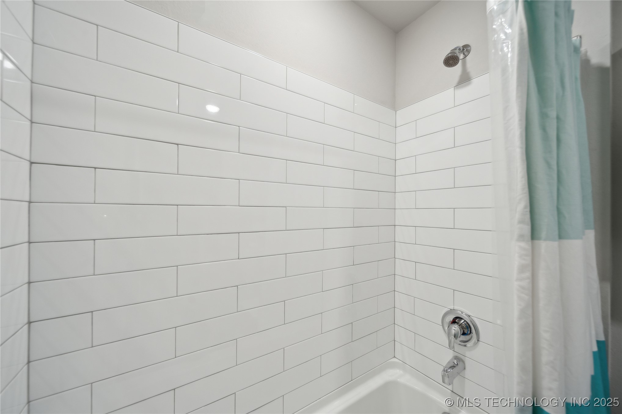 11340 S 282nd East Avenue