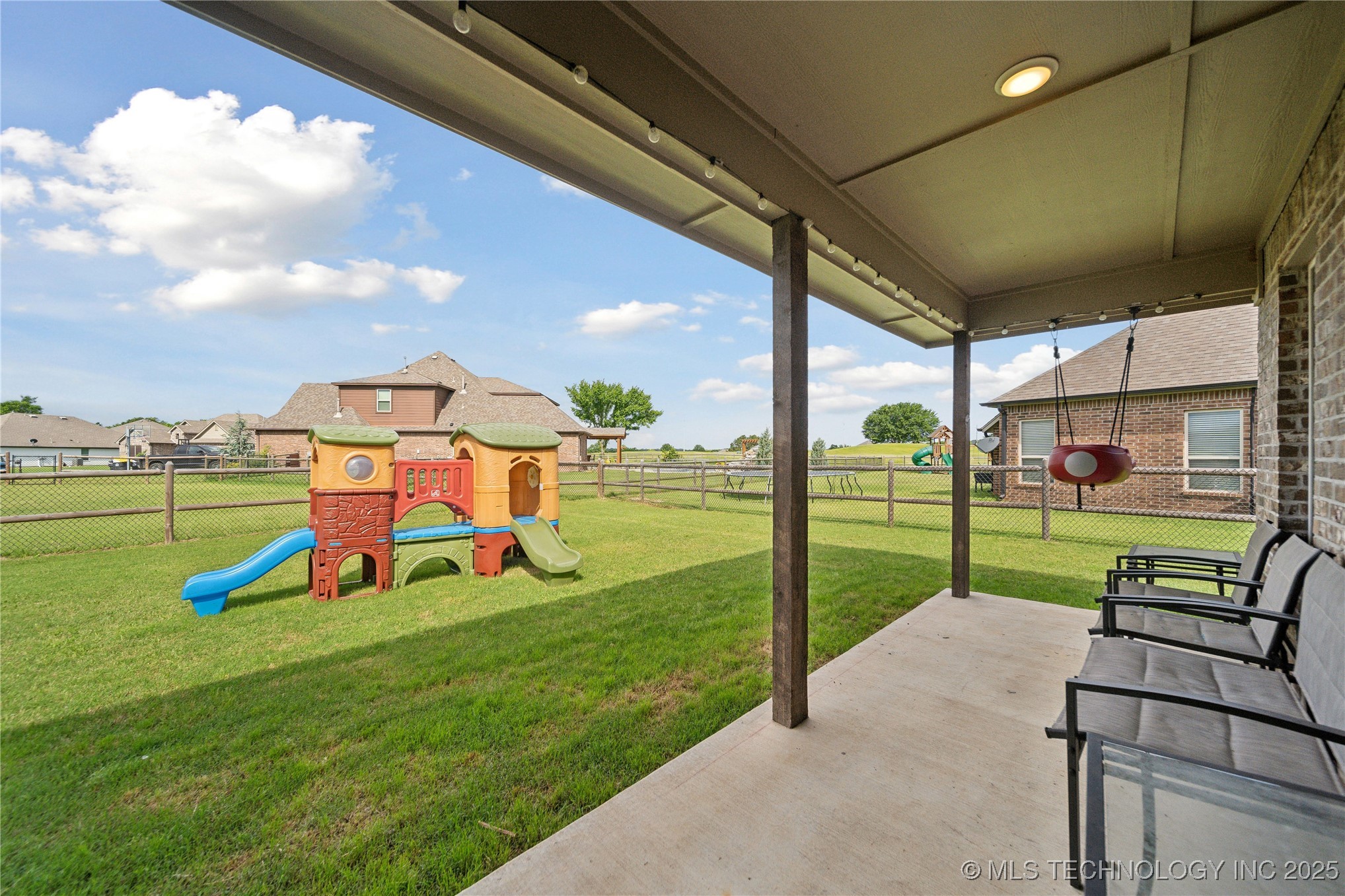 11340 S 282nd East Avenue