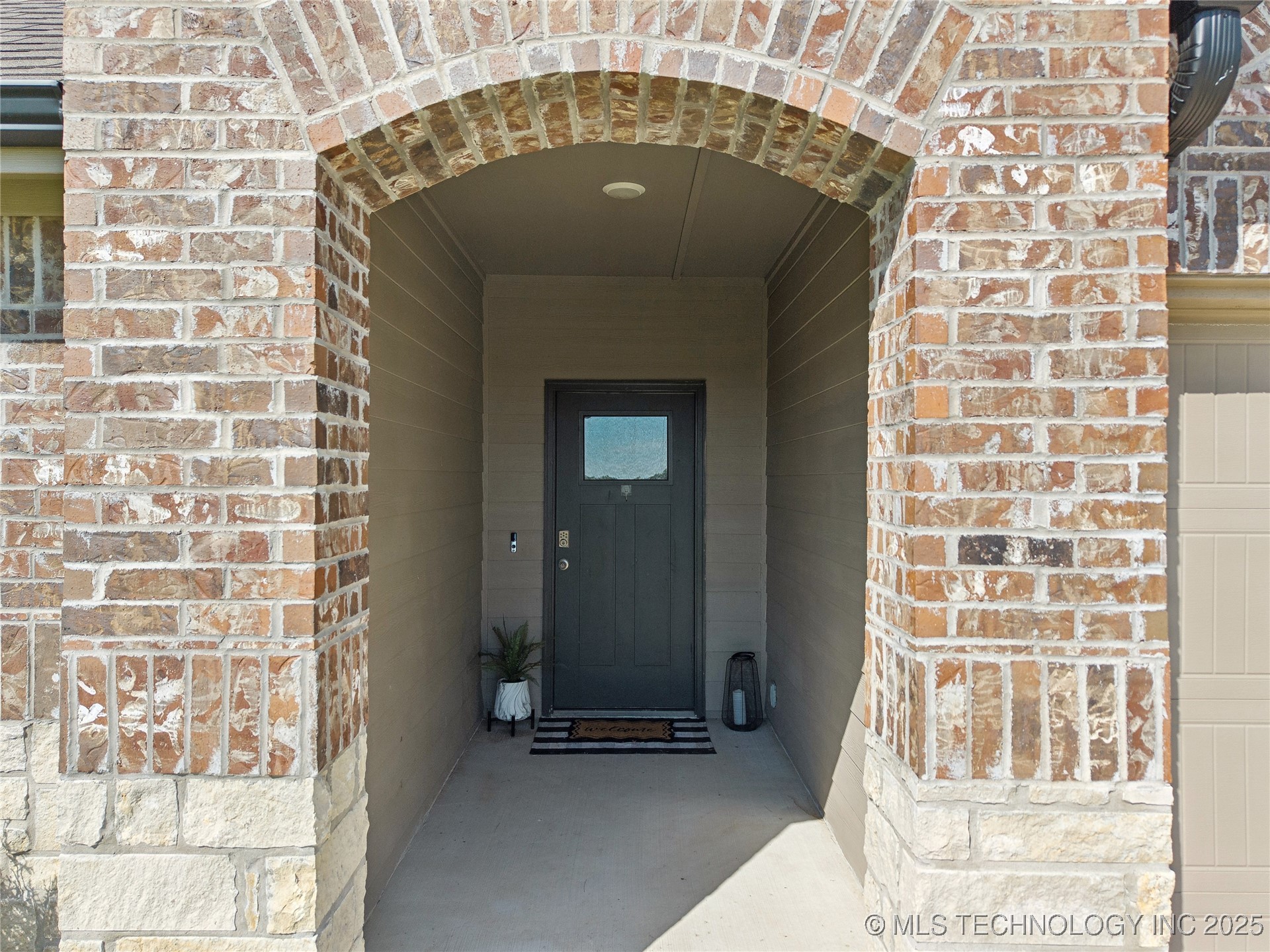 11340 S 282nd East Avenue