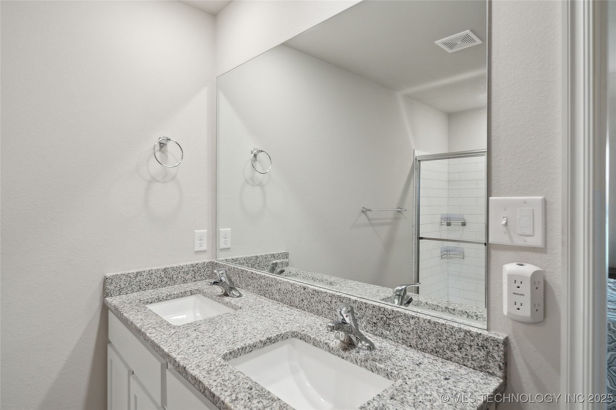 11340 S 282nd East Avenue