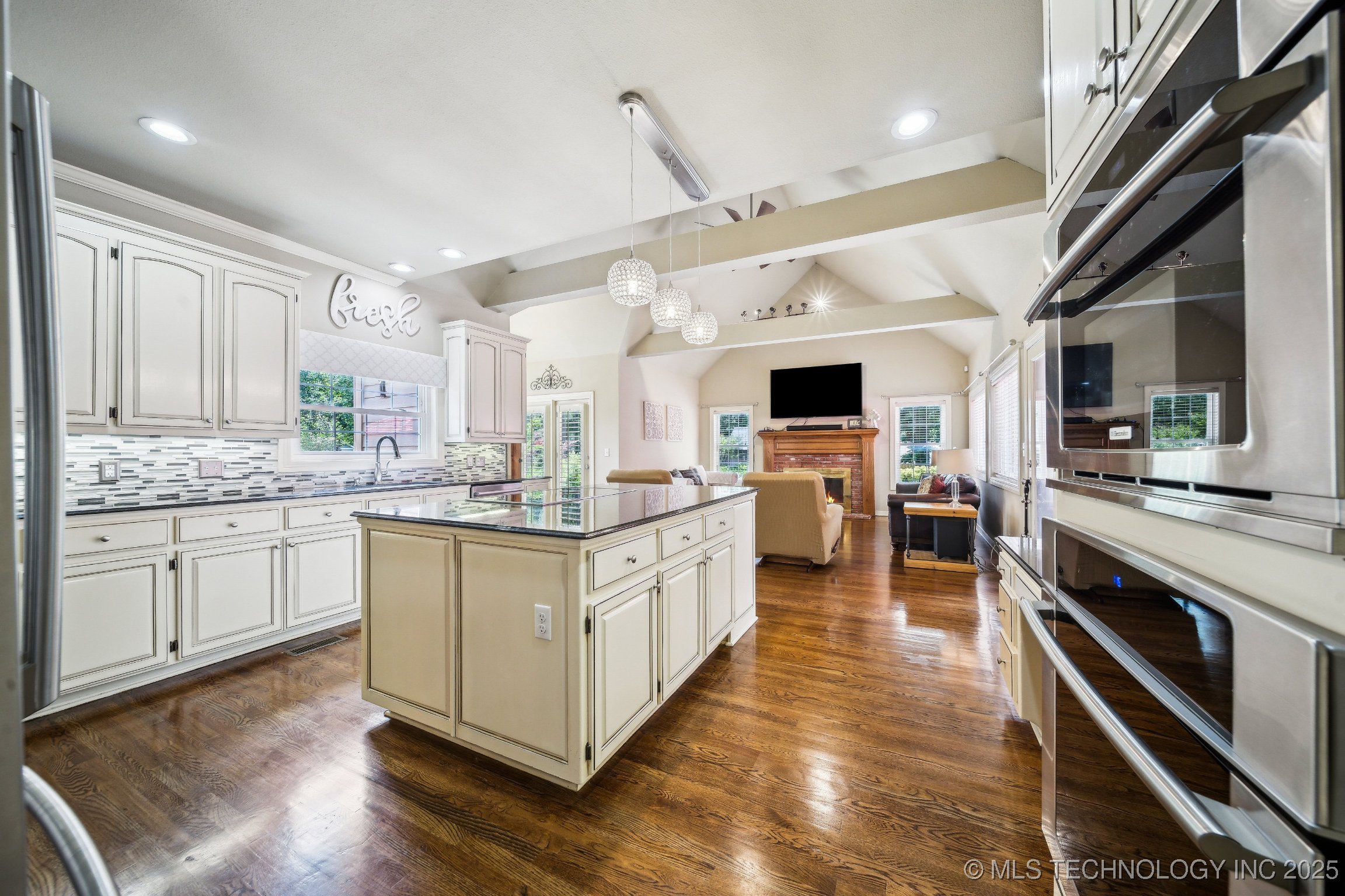 10734 S Toledo Avenue