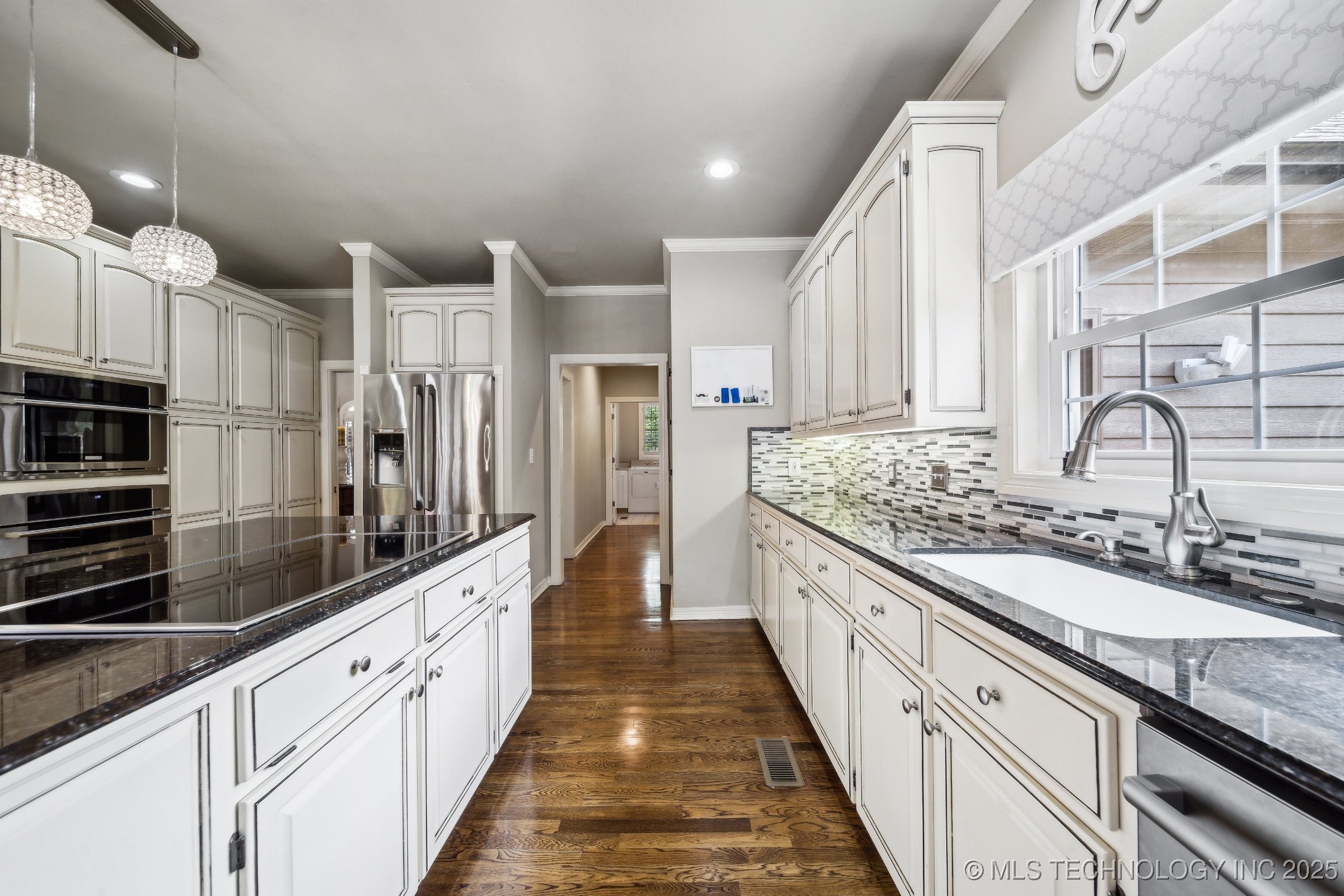 10734 S Toledo Avenue