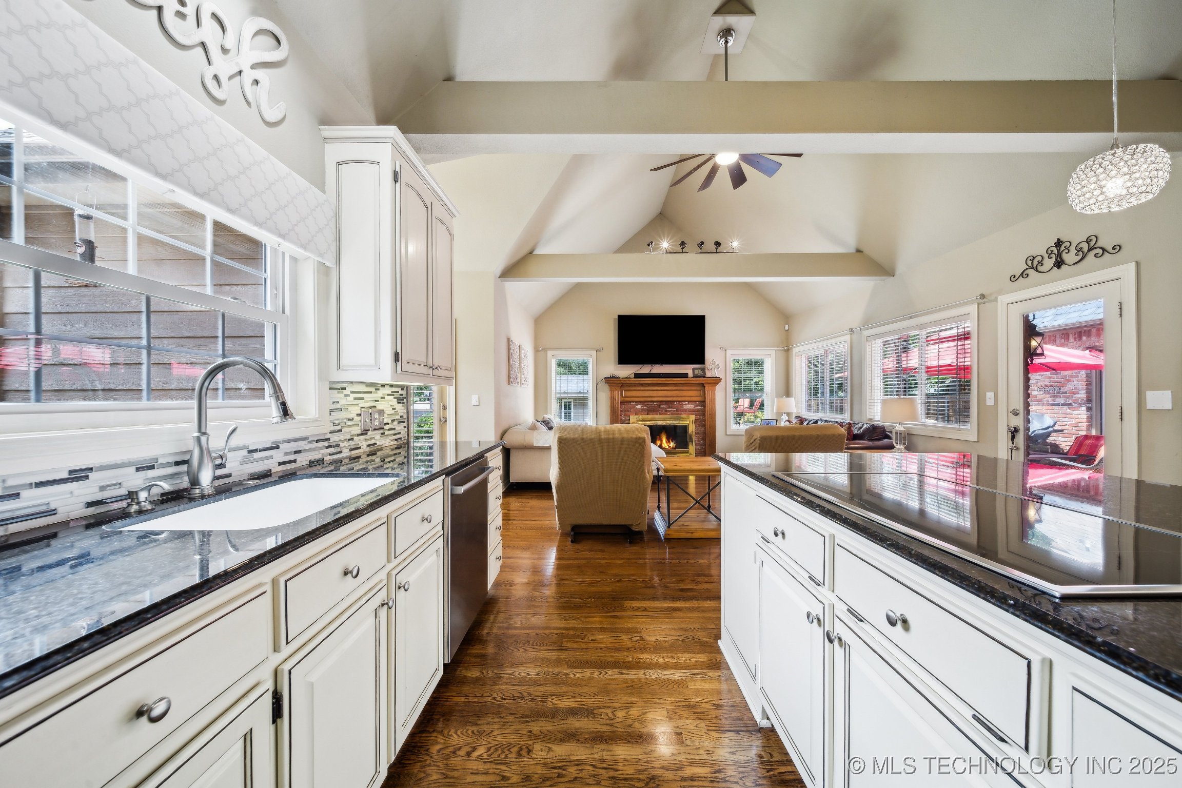 10734 S Toledo Avenue