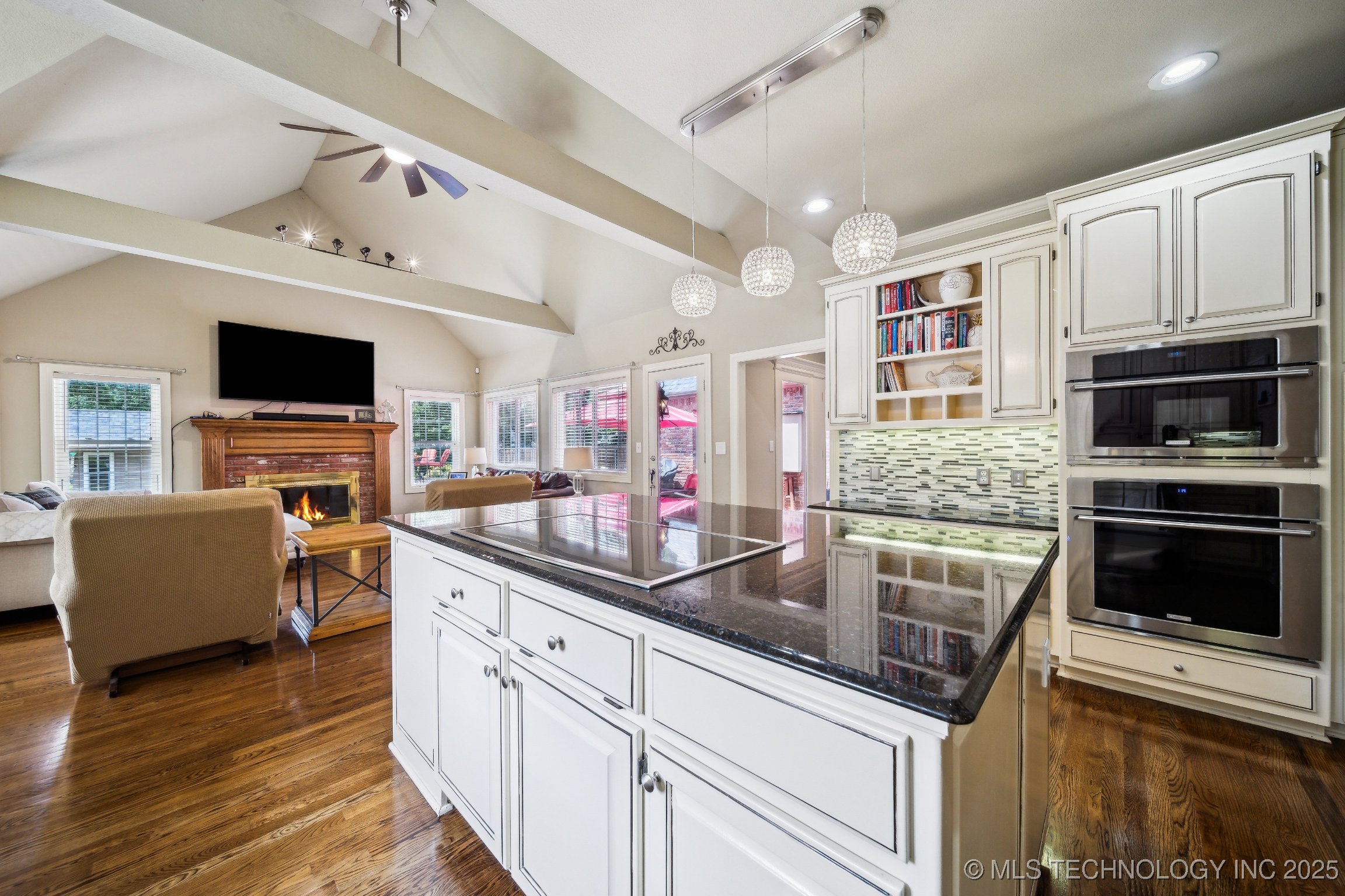 10734 S Toledo Avenue