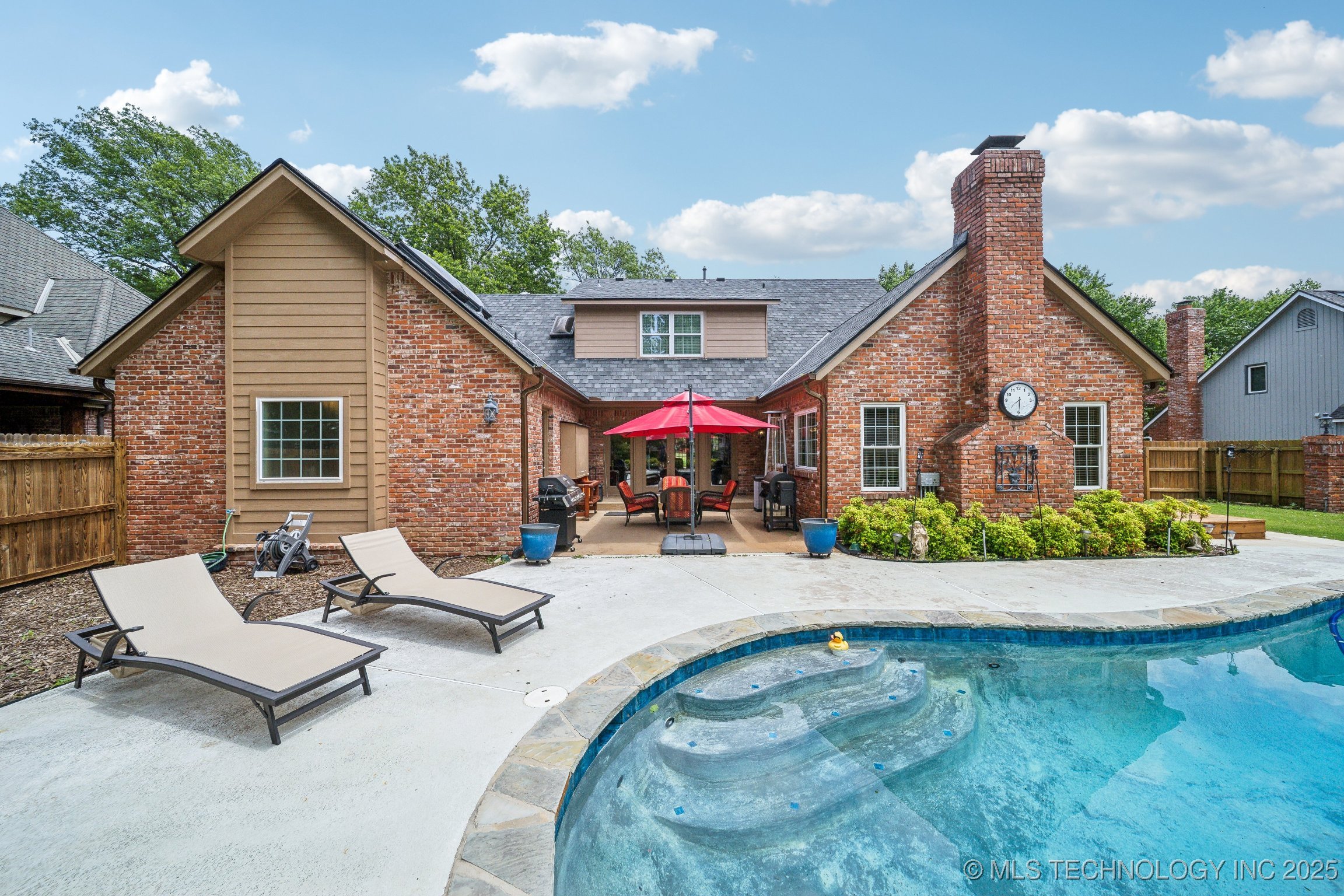 10734 S Toledo Avenue