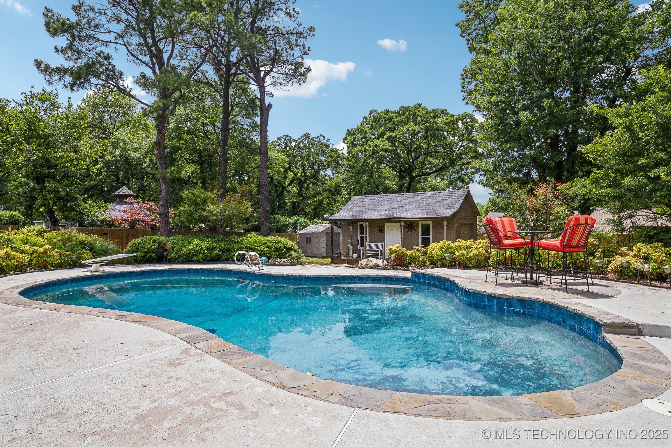 10734 S Toledo Avenue