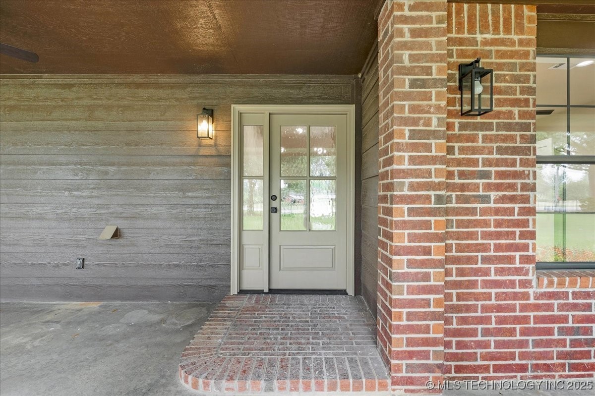 19251 E 94th Street S