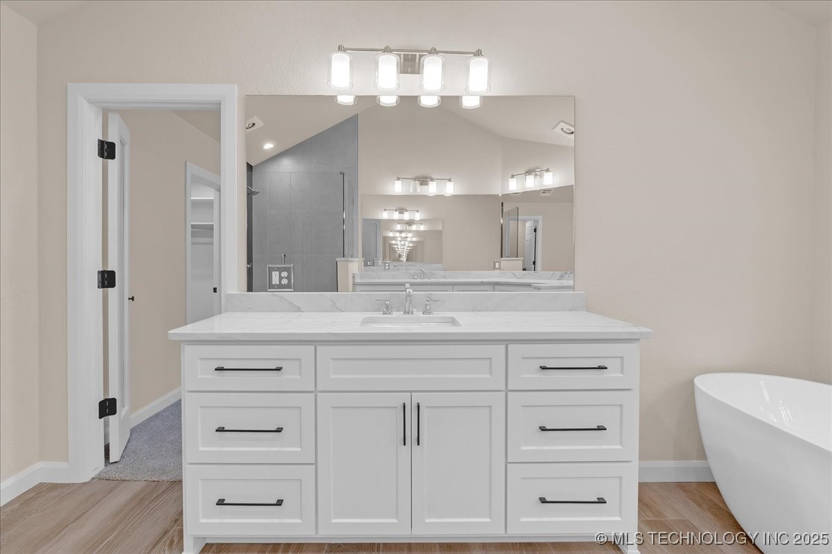 19251 E 94th Street S