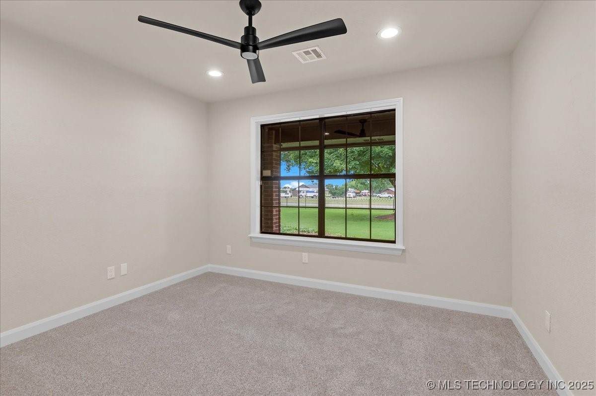 19251 E 94th Street S