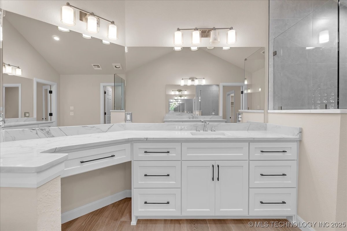 19251 E 94th Street S