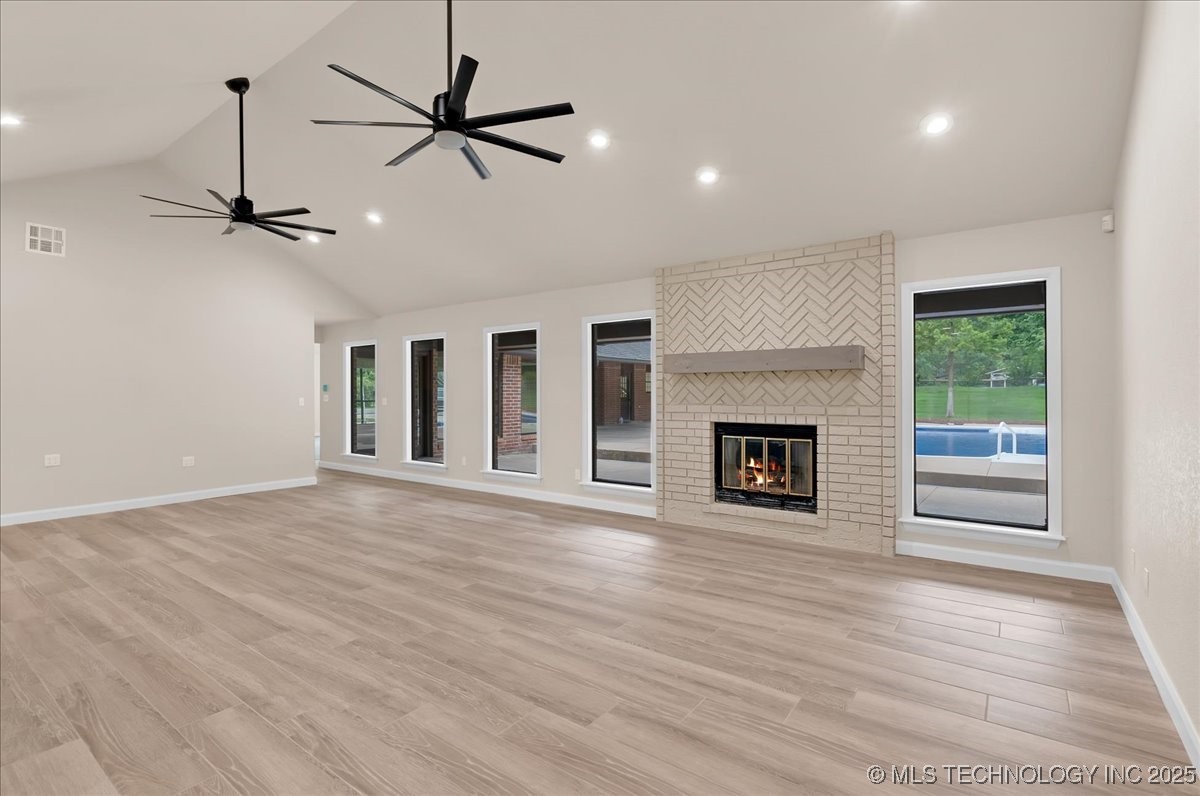 19251 E 94th Street S