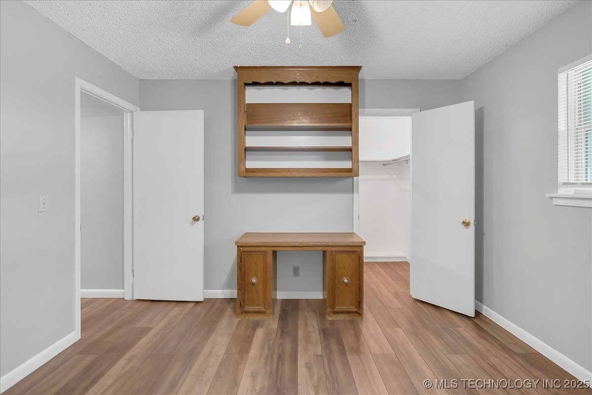 9511 S 190th East Avenue