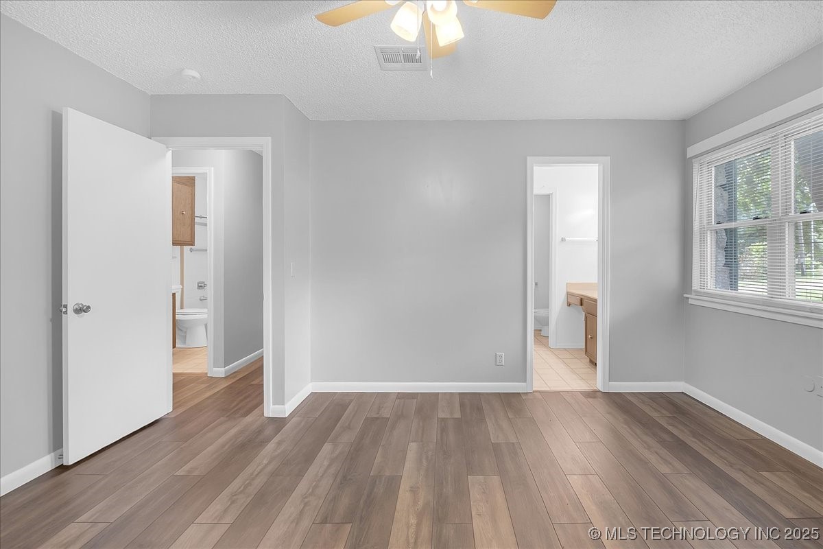 9511 S 190th East Avenue