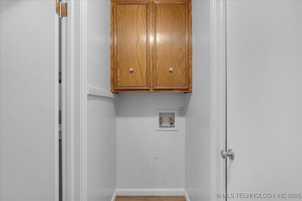 9511 S 190th East Avenue