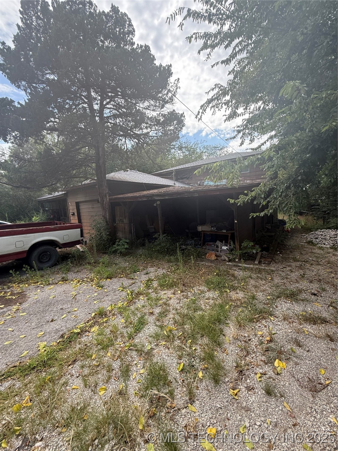 6416 N Rockford Avenue