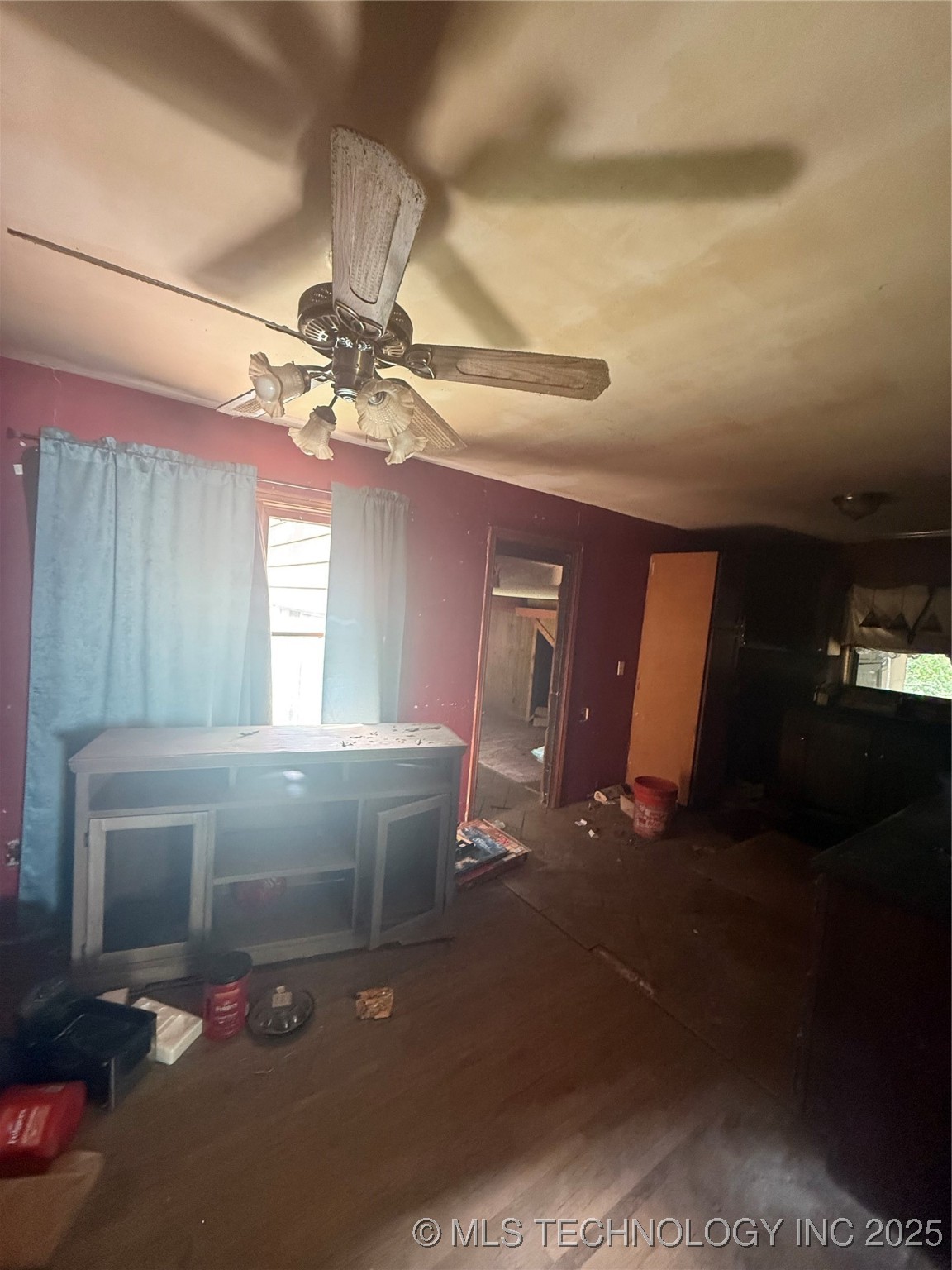 6416 N Rockford Avenue