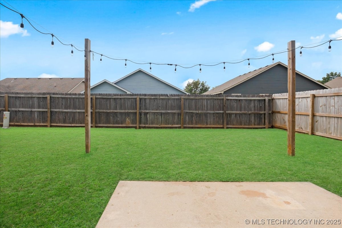 16044 S 88th East Avenue