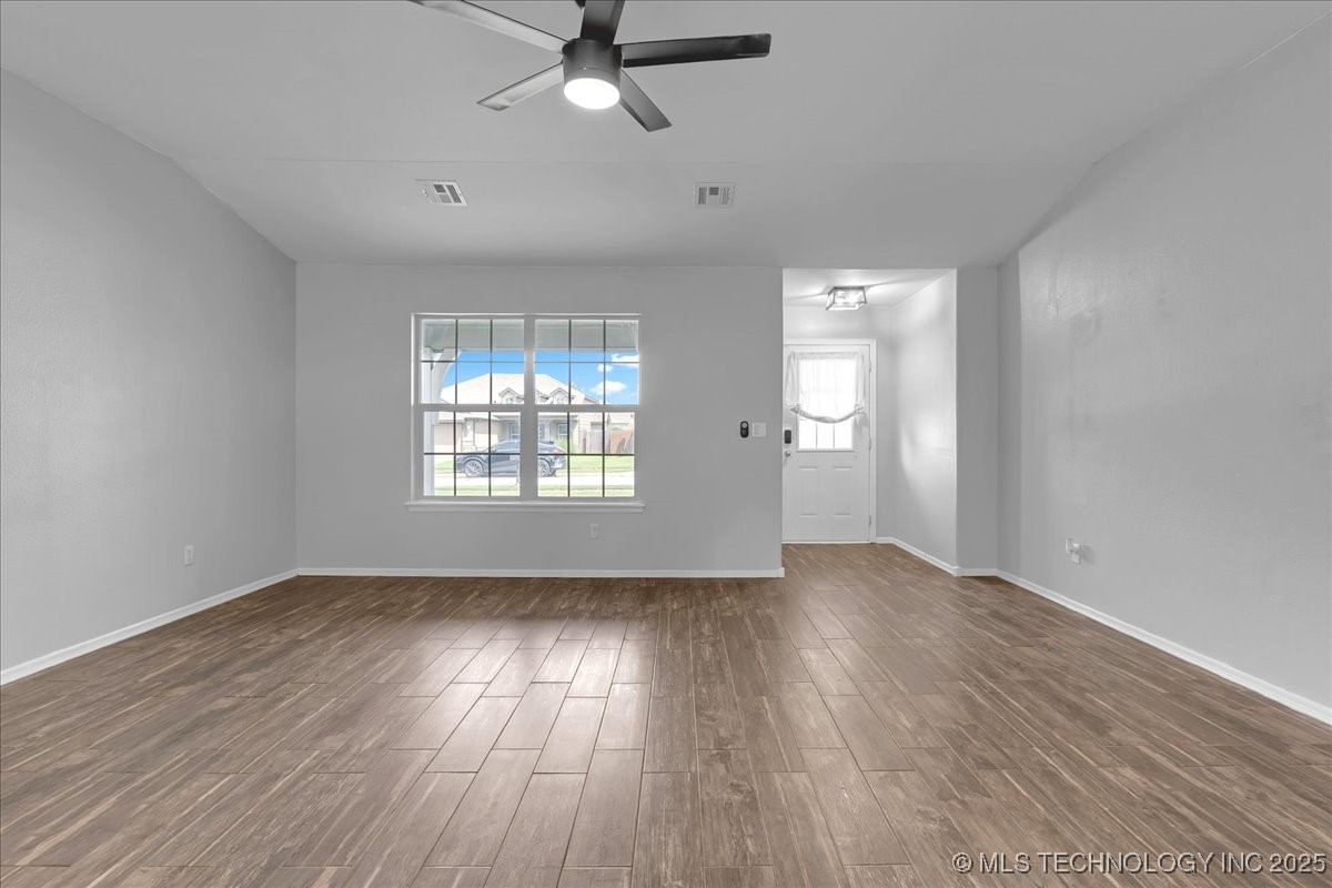 16044 S 88th East Avenue