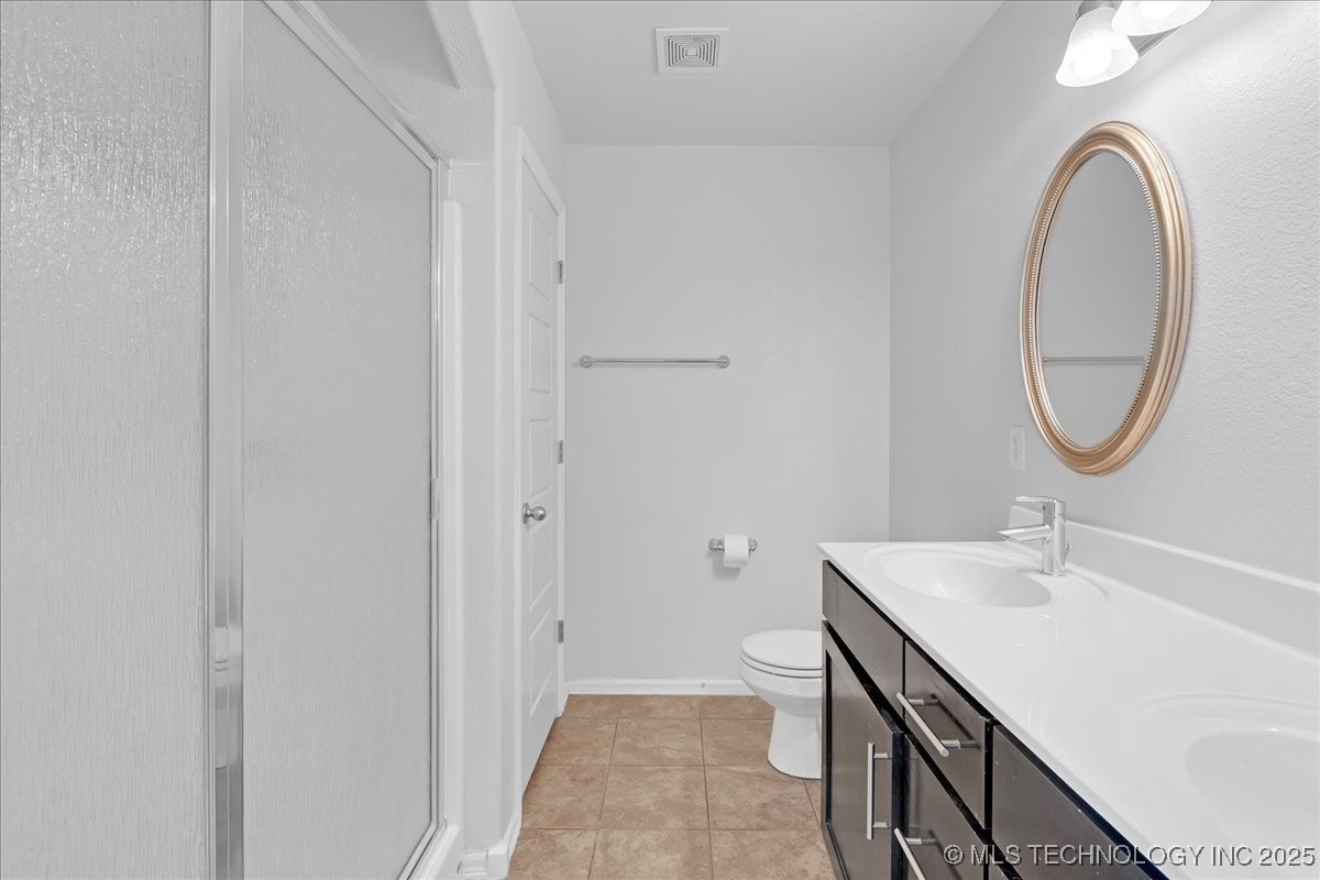 16044 S 88th East Avenue