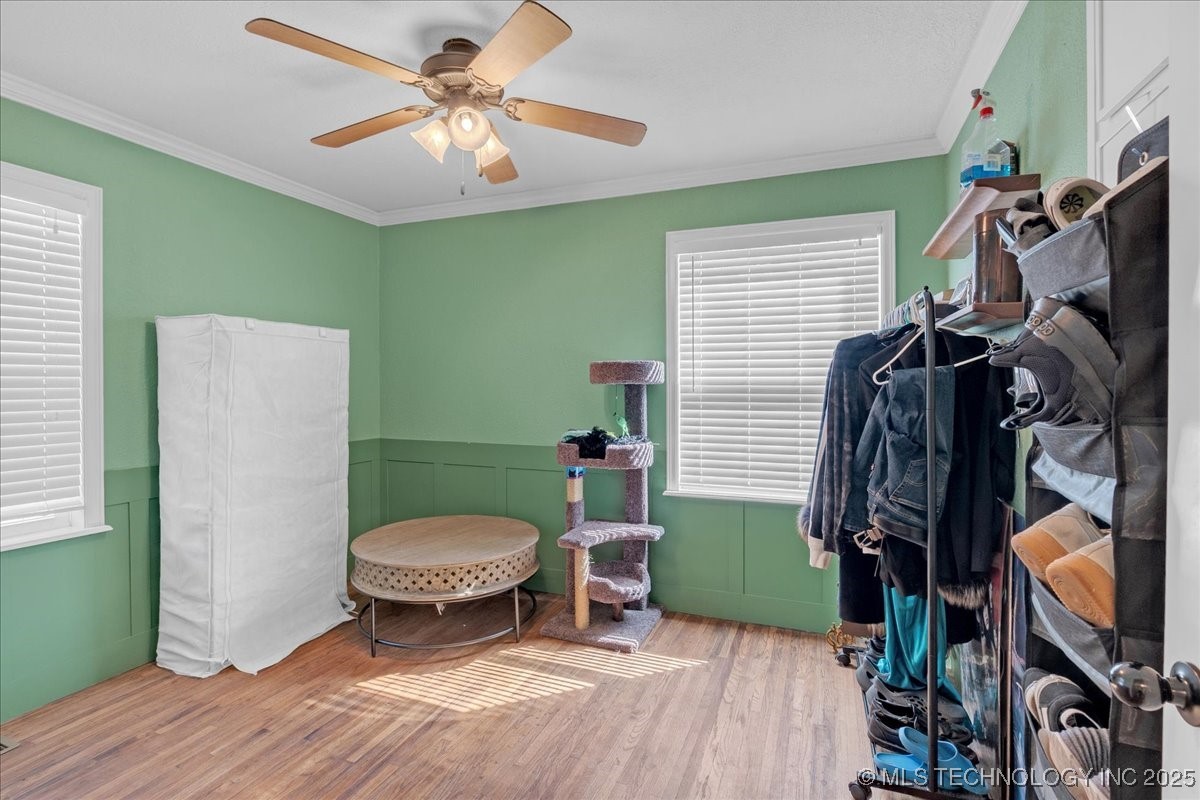 1527 E 50th Street
