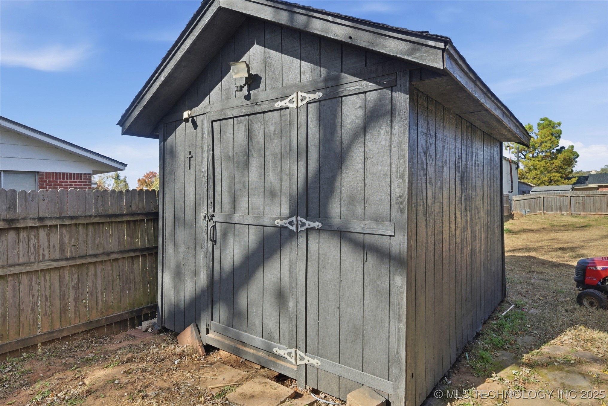 14509 Mockingbird Lane