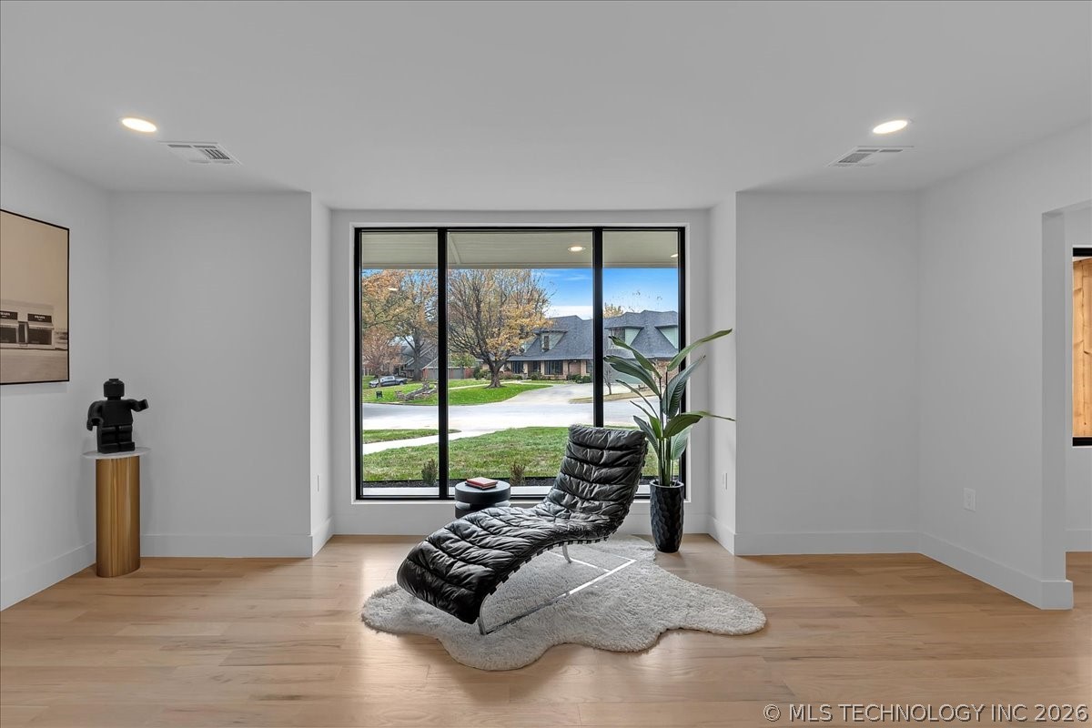 4717 S Atlanta Place