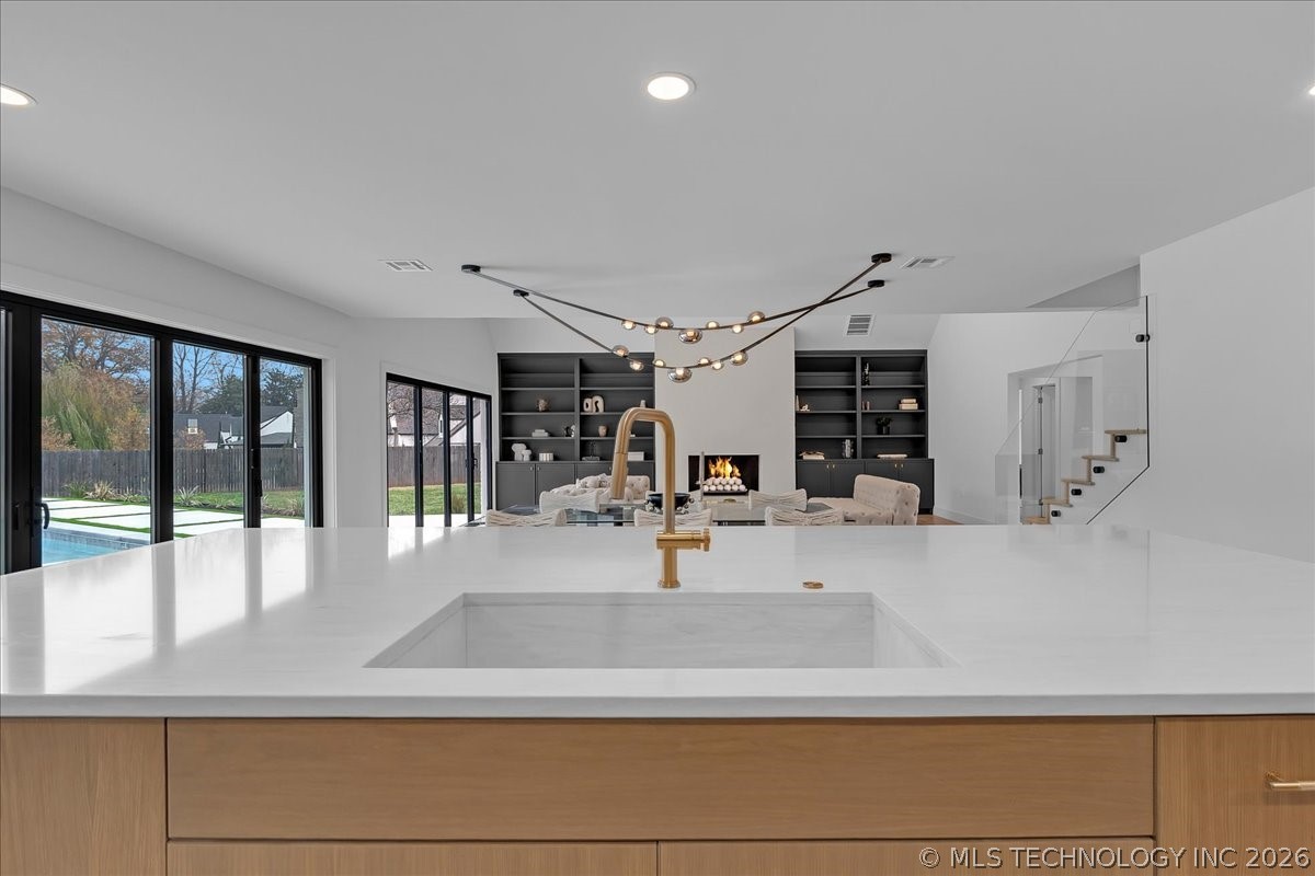 4717 S Atlanta Place