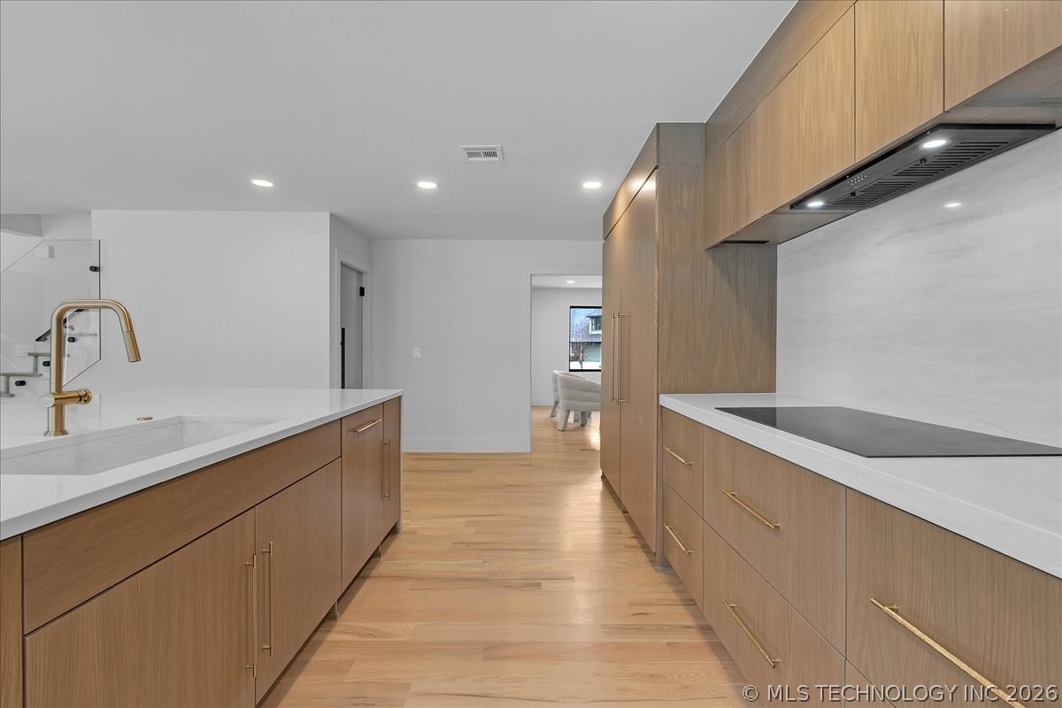 4717 S Atlanta Place