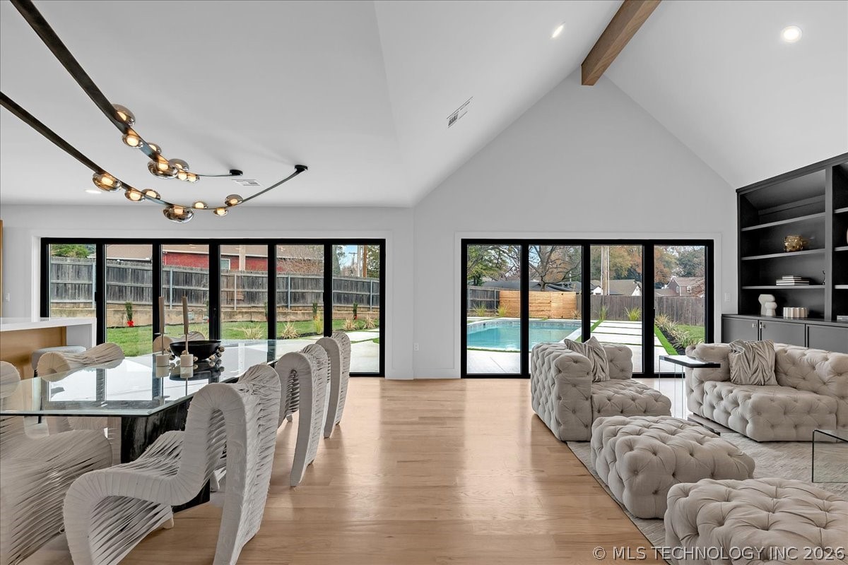 4717 S Atlanta Place